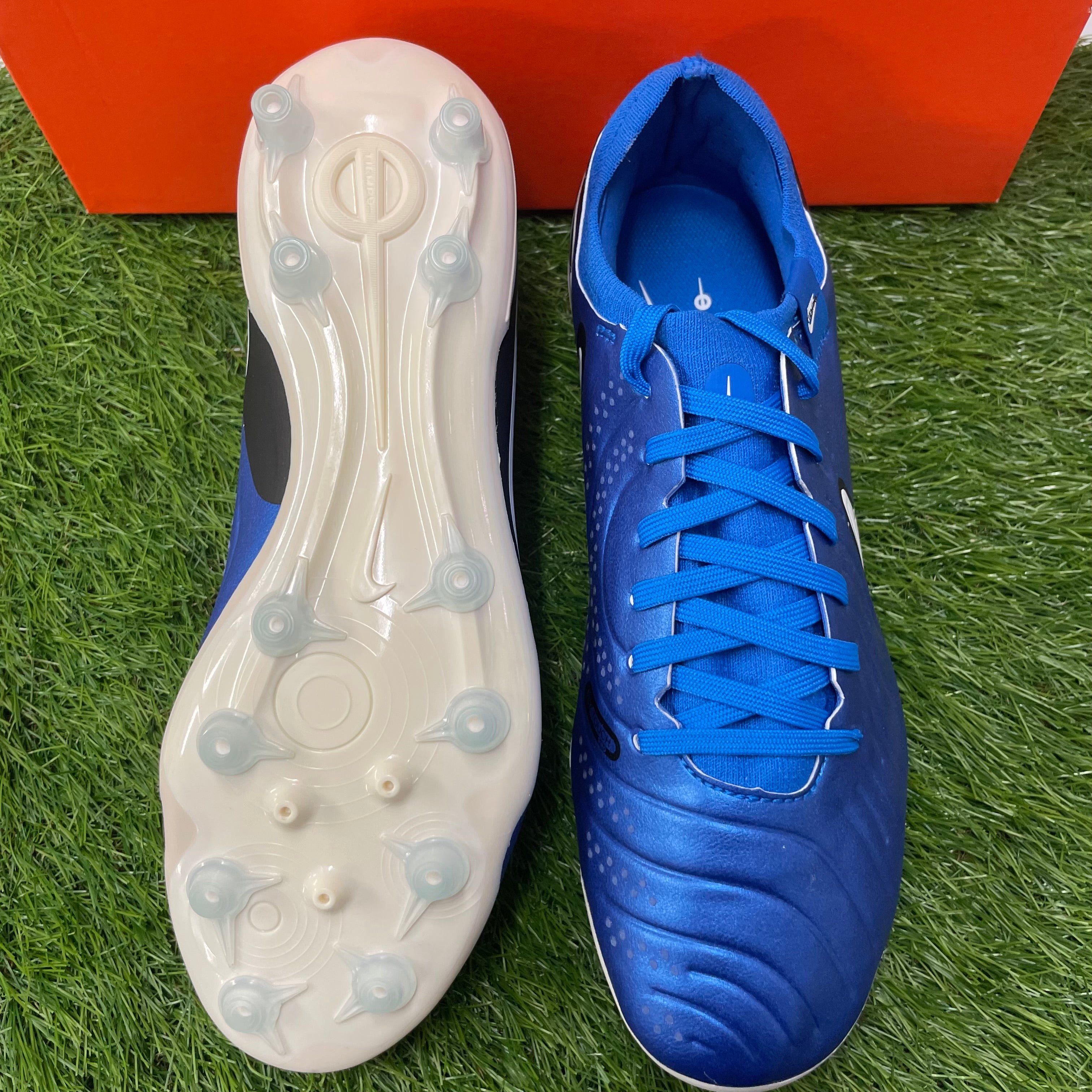 Tiempo – 俺の足 サッカー用品セレクトショップ