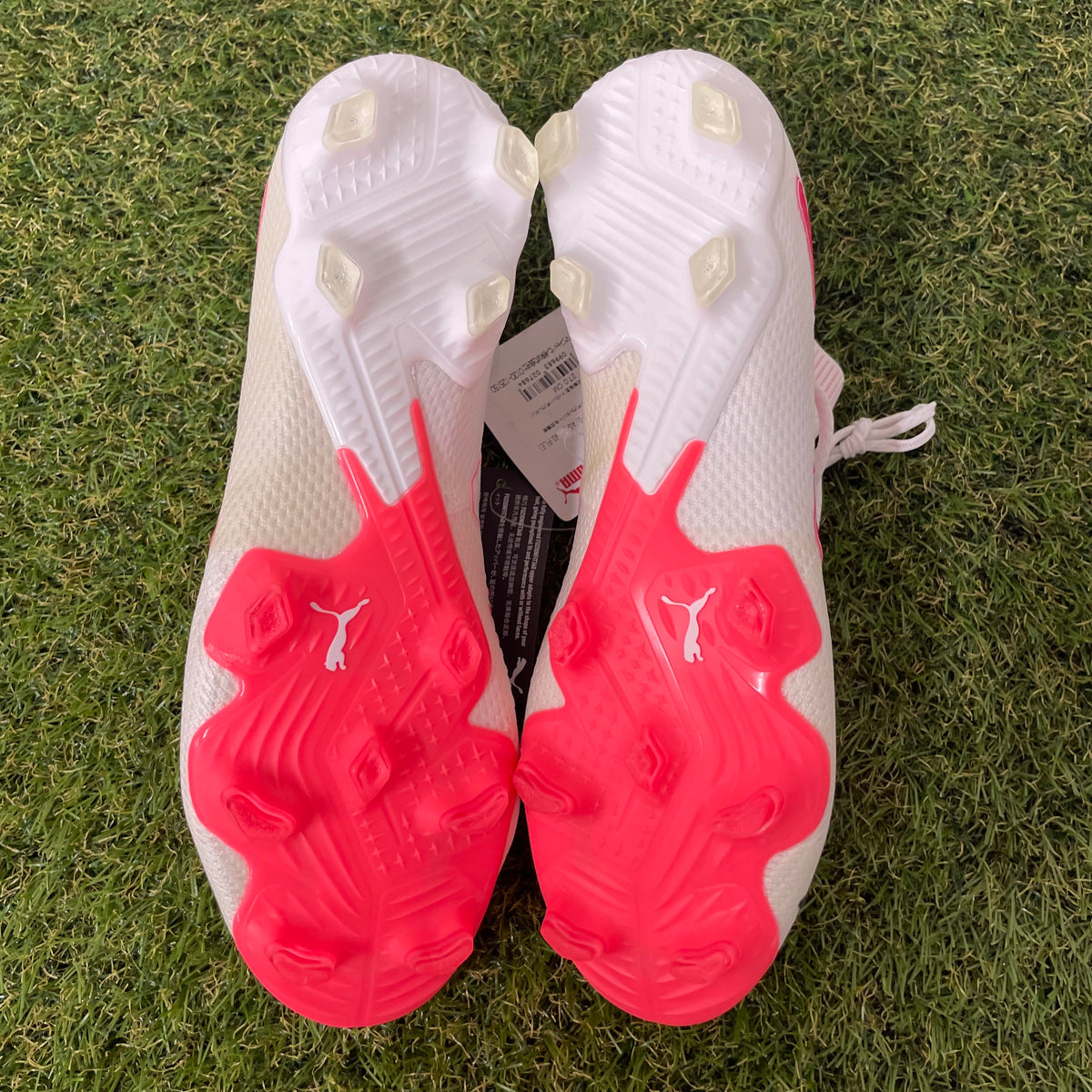 【箱無し】Future Ultimate FG/AG 27.0 cm 107355 01