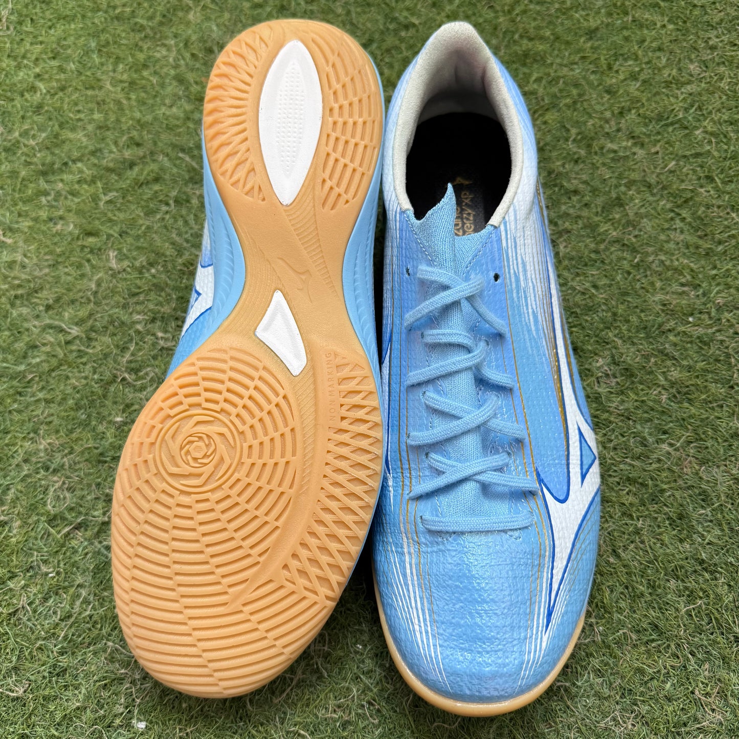 26.0 Used Goods中古IN Mizuno Alpha 3 Elite IN