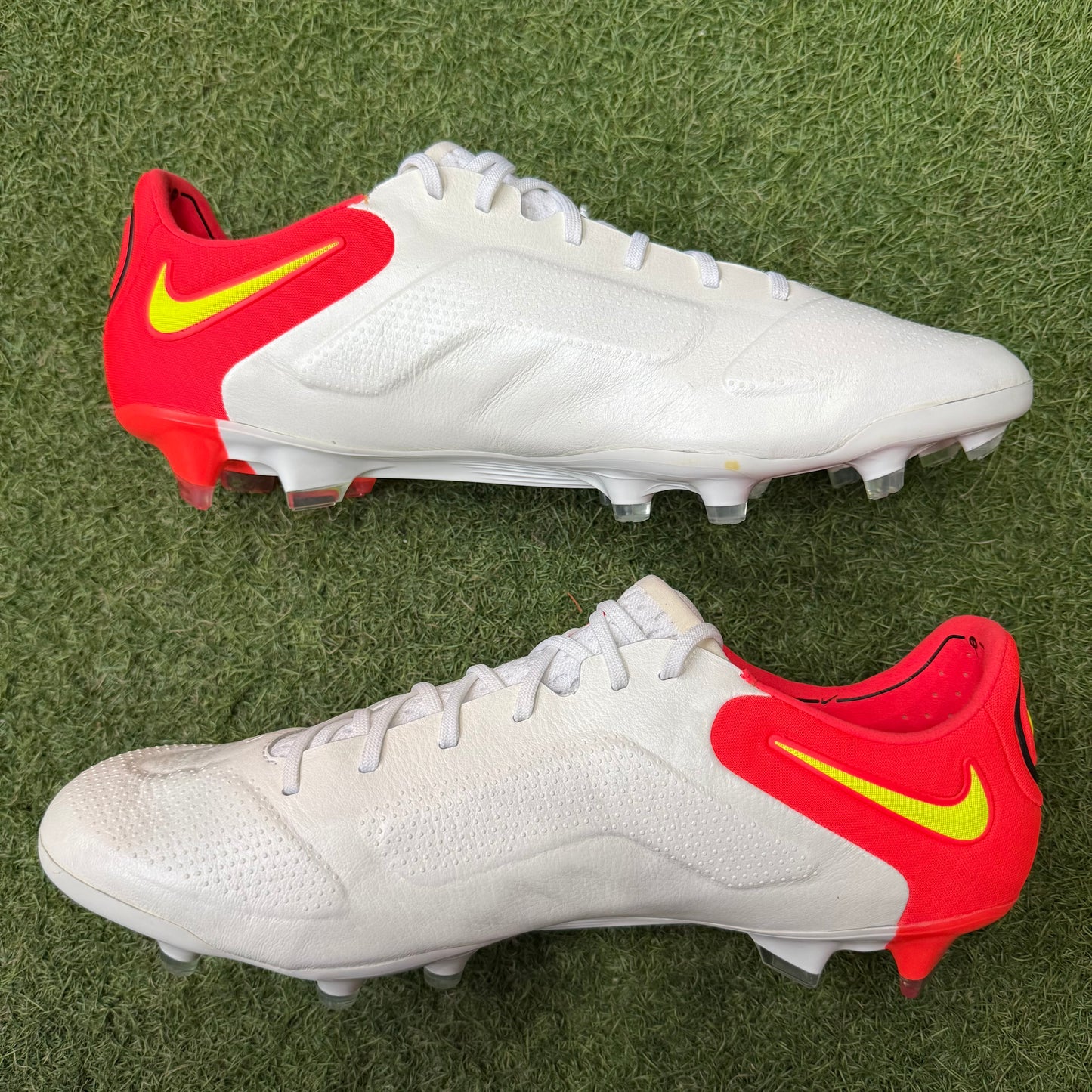 【訳あり未使用品】29.0 Used Goods中古スパイク Tiempo Legend 9 FG