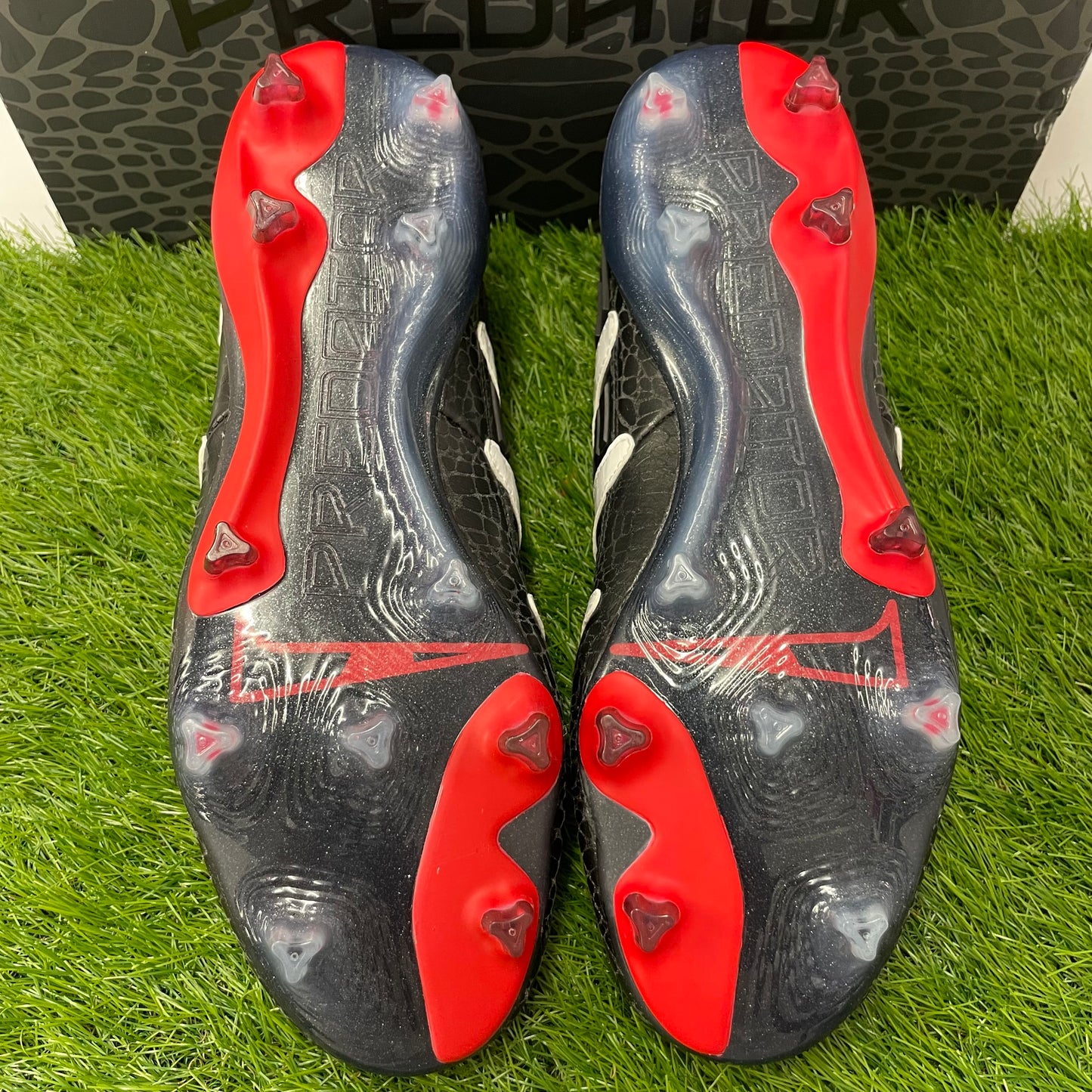 Predator 94 FG プレデター 94 IG6285