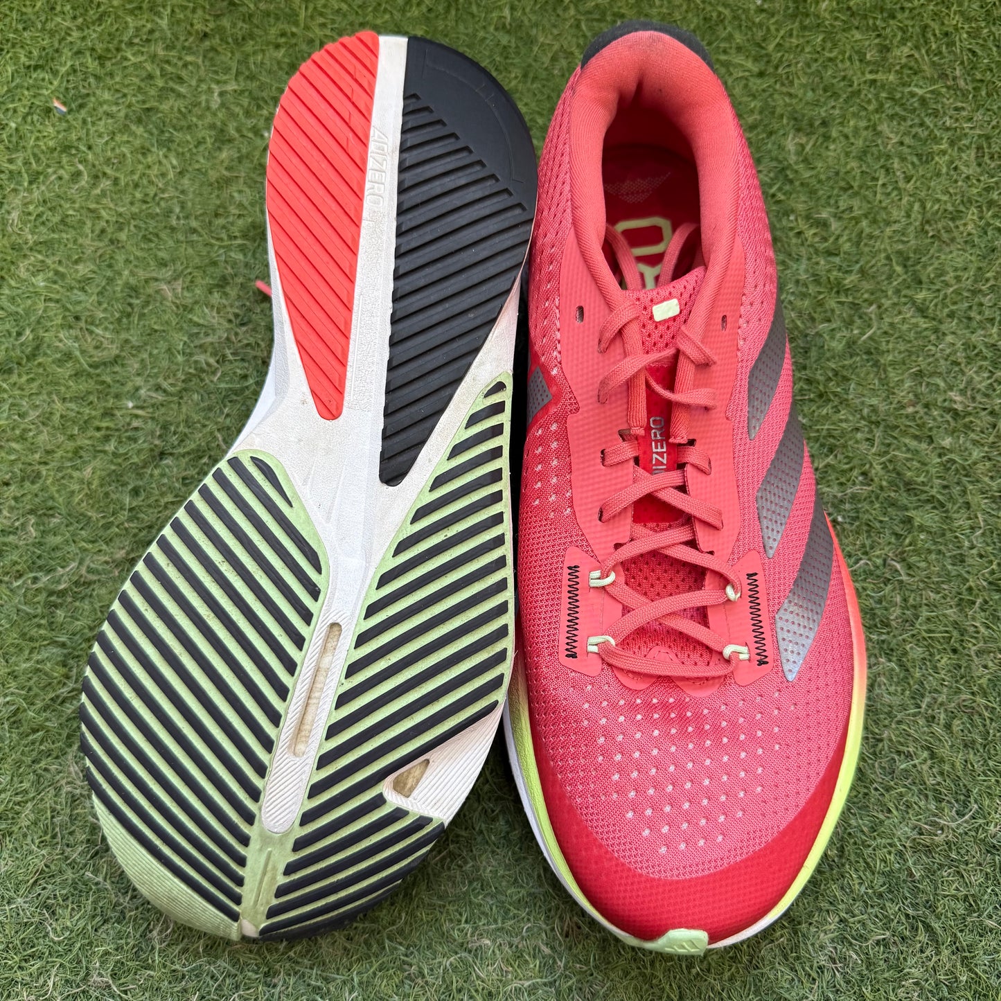25.0 Used Goods中古ランニングシューズ　アディゼロ　SL