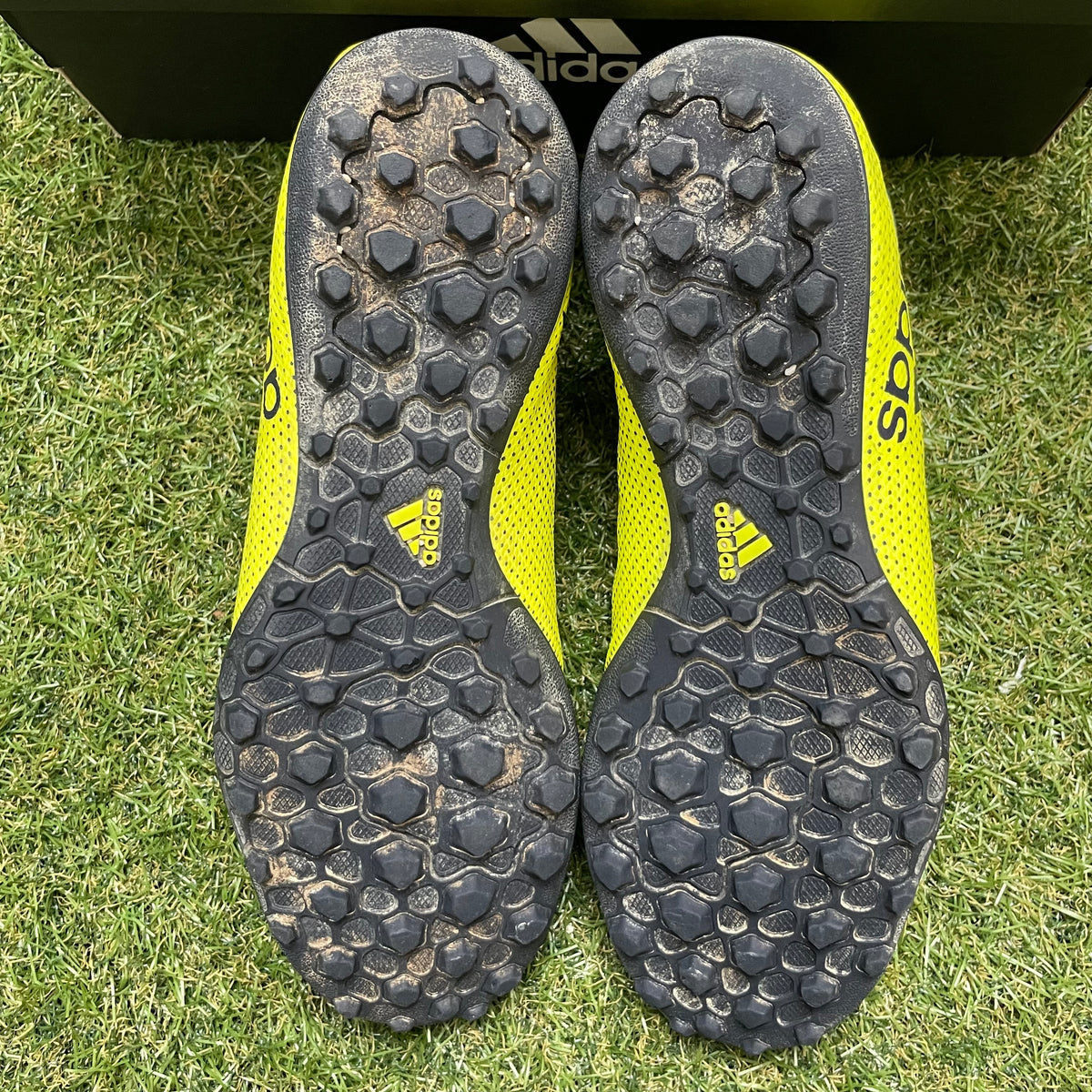 26.0 Used Goods中古スパイク X Tango 17.3 TF