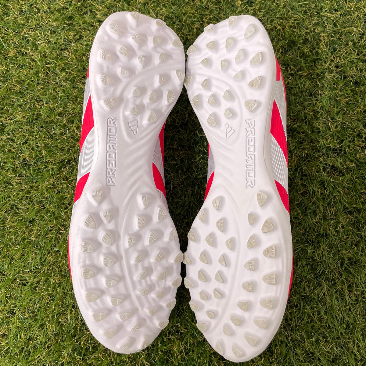 27.0 cm Used Goods 中古スパイクPredator Pro TF