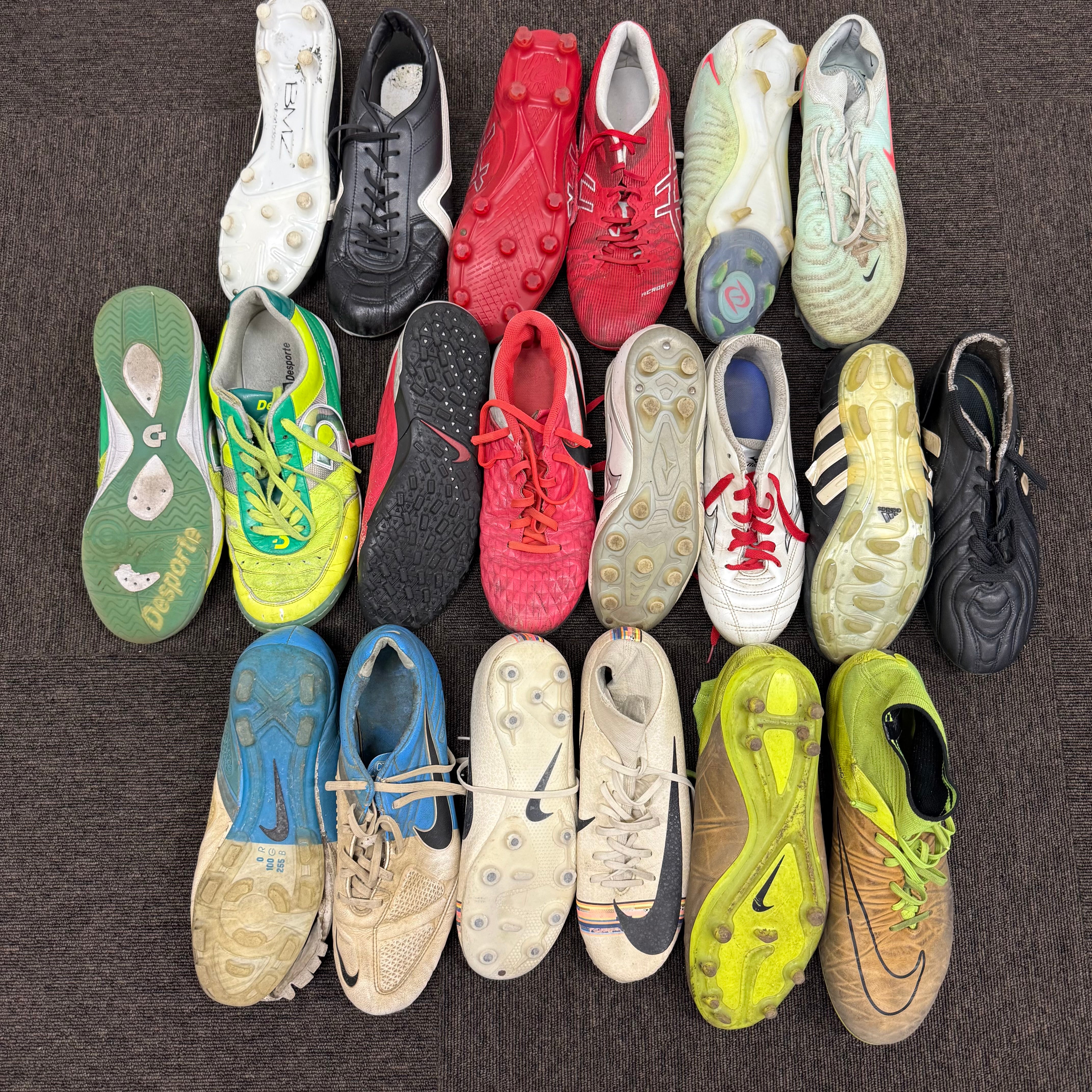 Second-hand goods (中古品) – 俺の足 サッカー用品セレクトショップ
