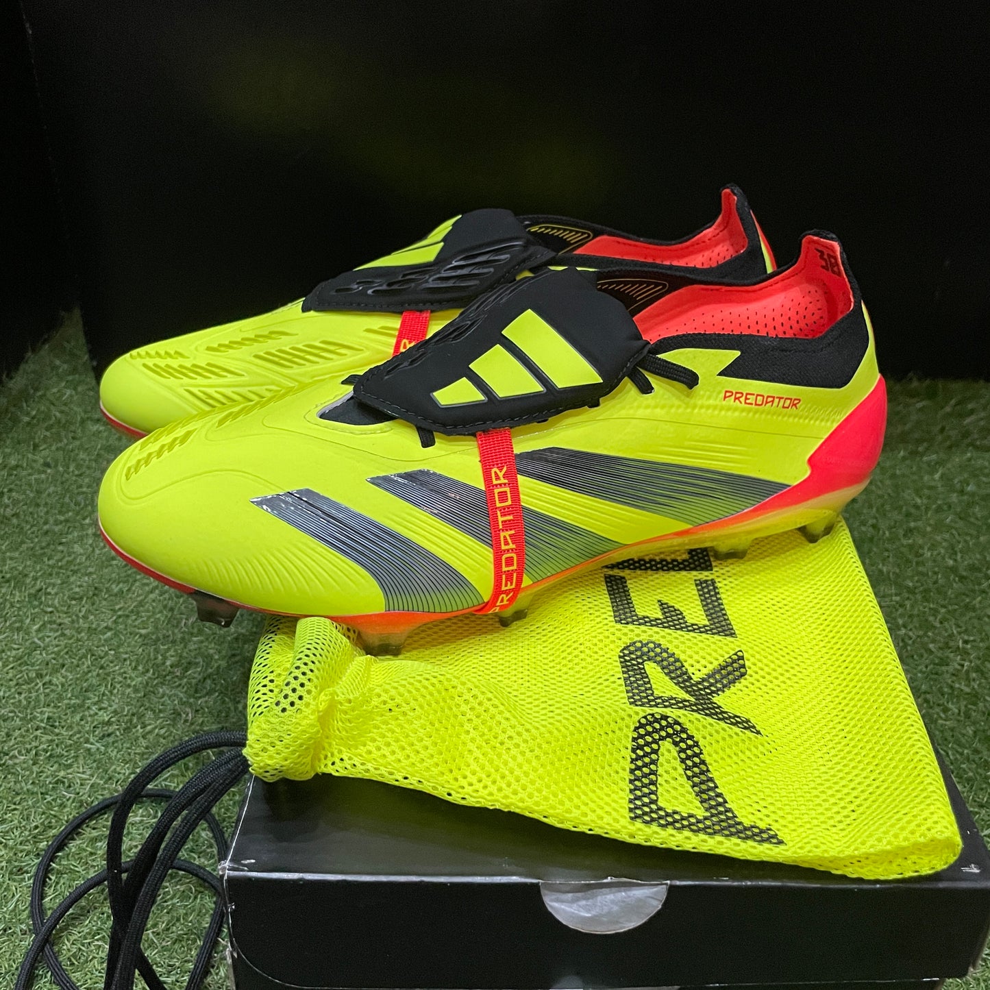 Predator Elite FG FT プレデター IE1812 ロングタン