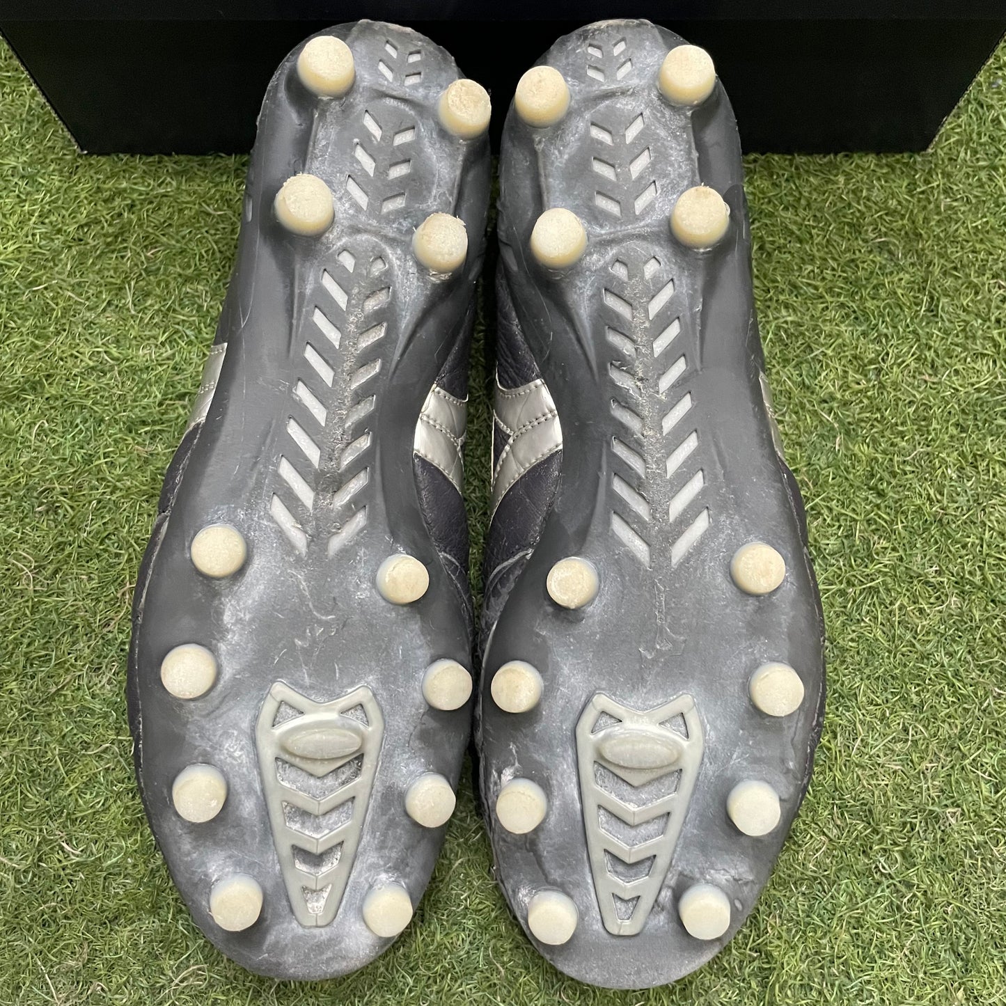 26.0 cm Used Goods中古スパイク Morelia DNA Japan