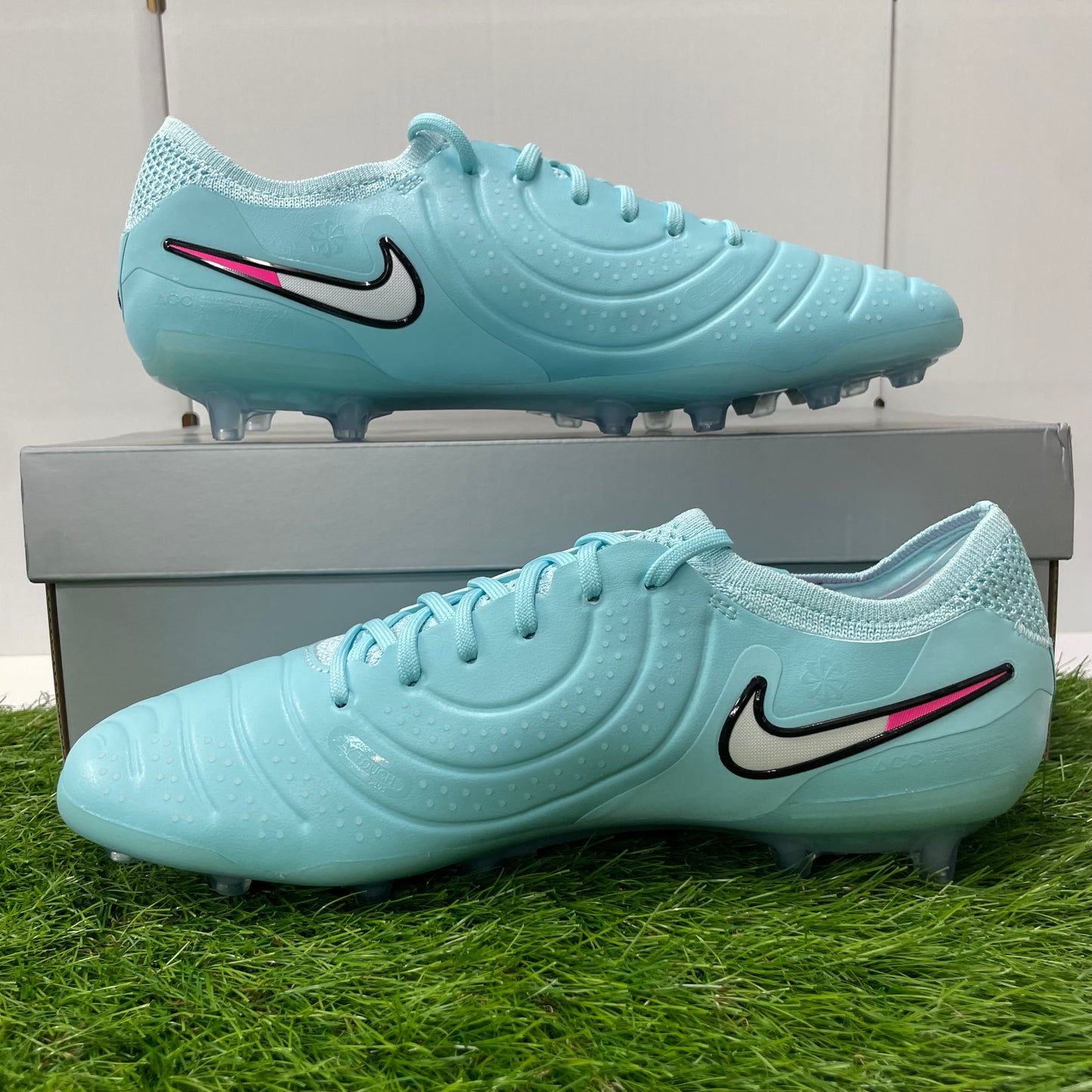 ティエンポレジェンド10 ELITE AG PRO IB9520 401