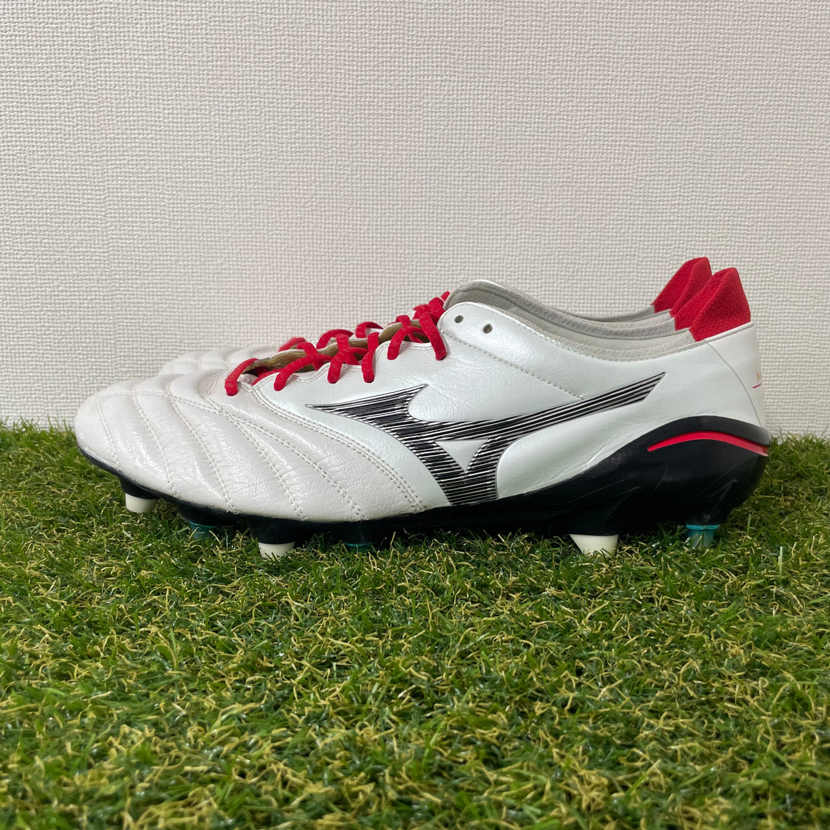 【インソールなし】②27.5 cm Used Goods中古スパイク Morelia Neo 3 Japan SG MIX 選手特注品