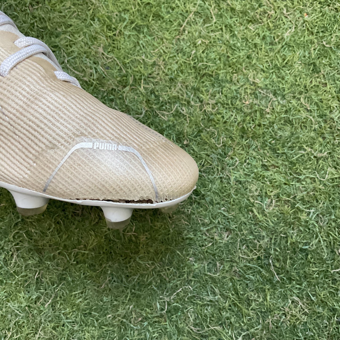 C 剥がれあり 26.0 cm Used Goods中古スパイク ULTRA ULTIMATE 5 HG/AG