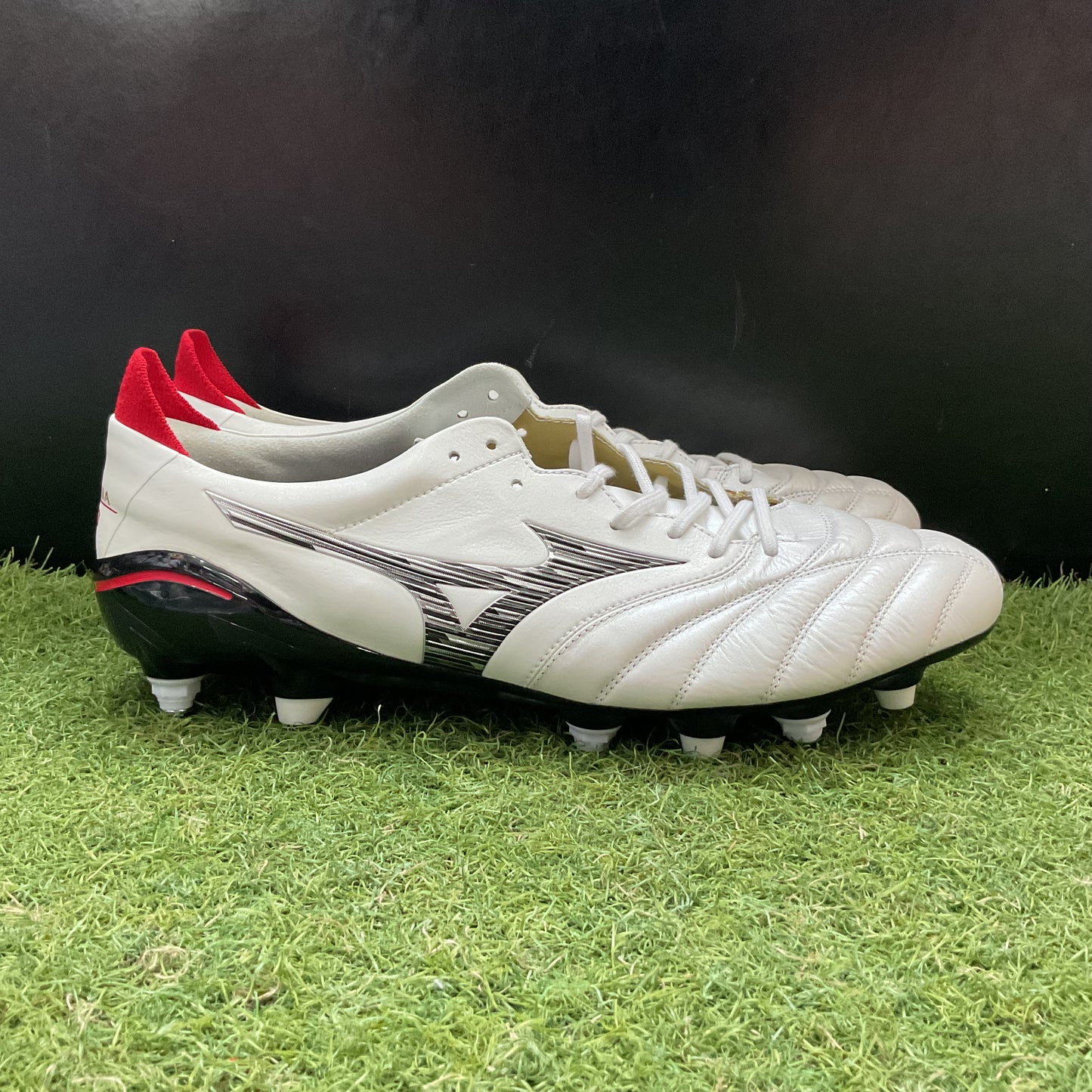 【箱無し】MORELIA NEO4 JAPAN MIX 28.5 P1GC233009