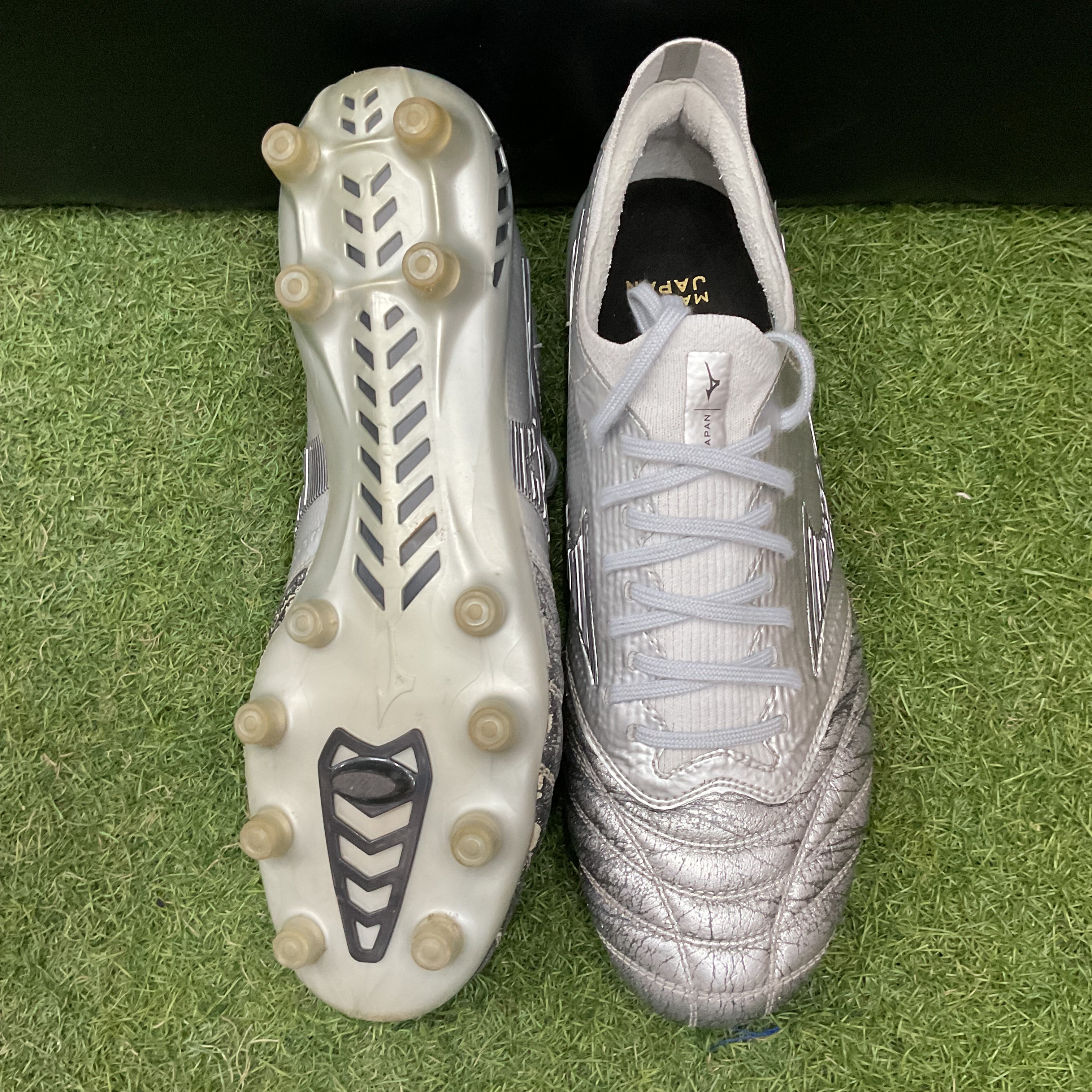 26.0 cm Used Goods中古スパイク Morelia Neo III β Japan – 俺の足