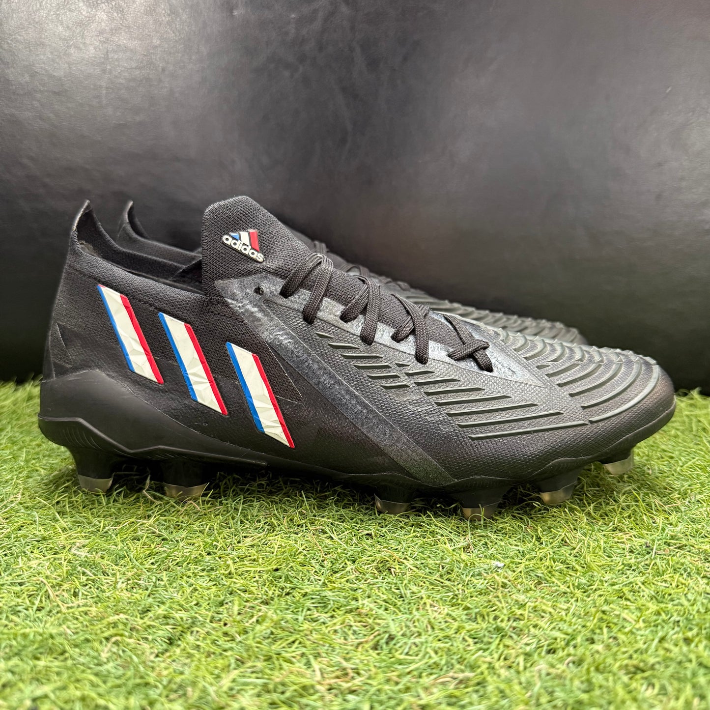 27.0 cm Used Goods中古スパイクPredator Edge.1 HG/AG