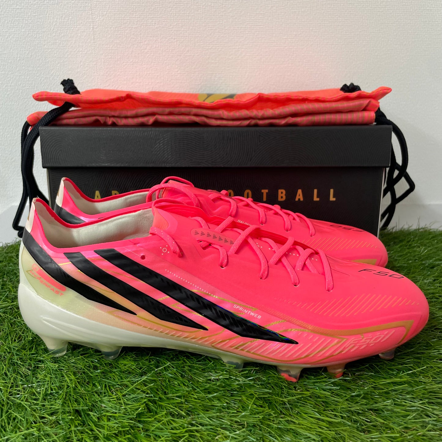 F50 HYPERFAST ELITE AG KI9129