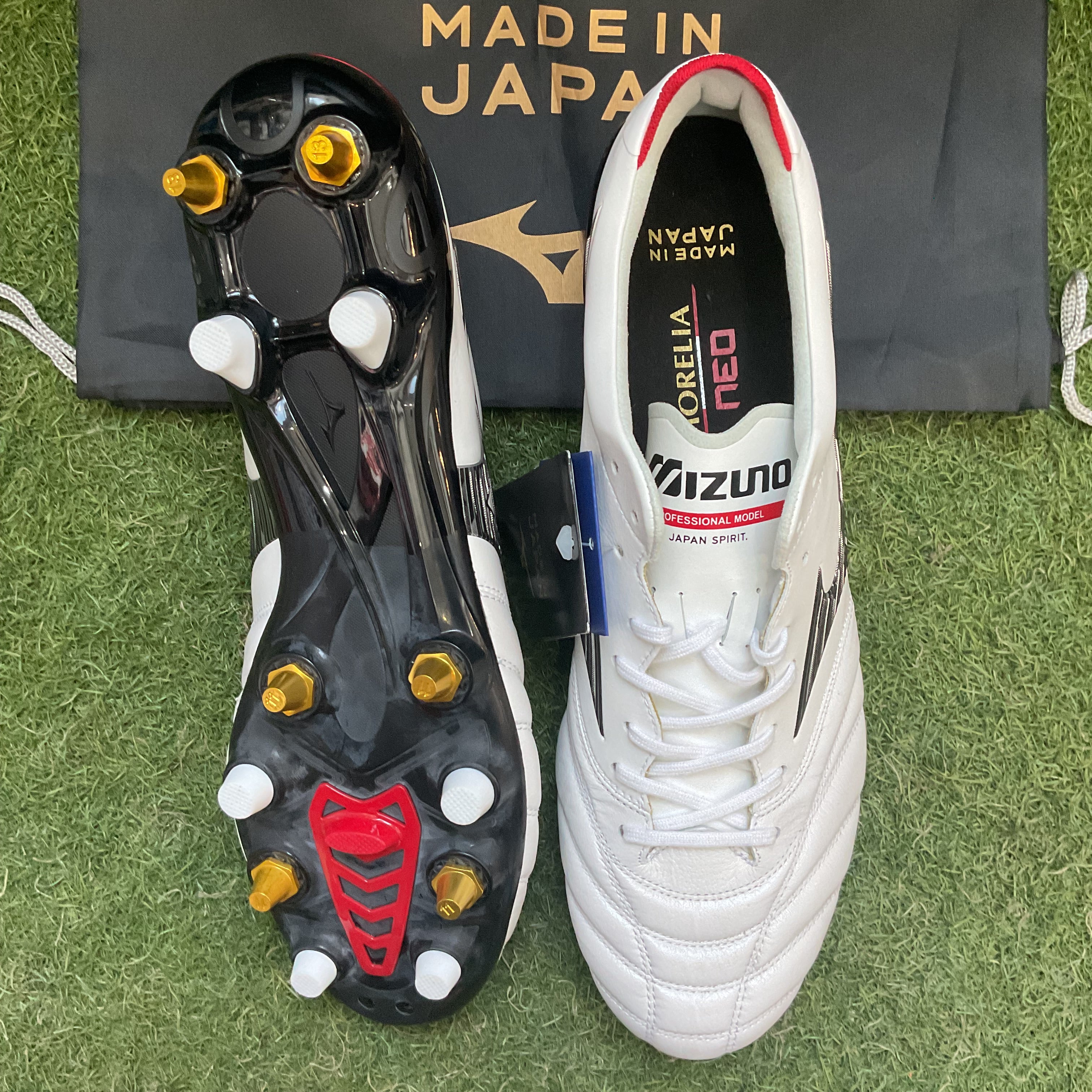 MIZUNOのスパイク全て – 俺の足 サッカー用品セレクトショップ