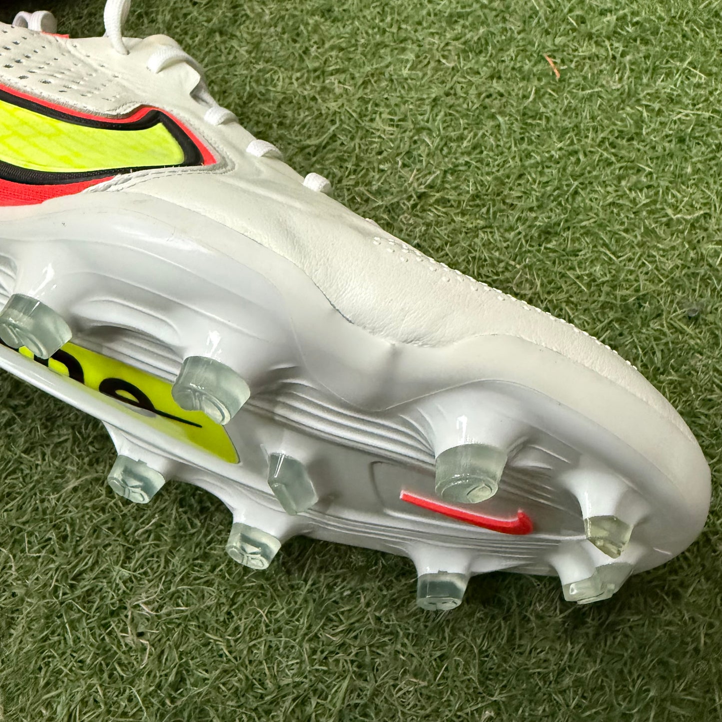 【訳あり未使用品】29.0 Used Goods中古スパイク Tiempo Legend 9 FG