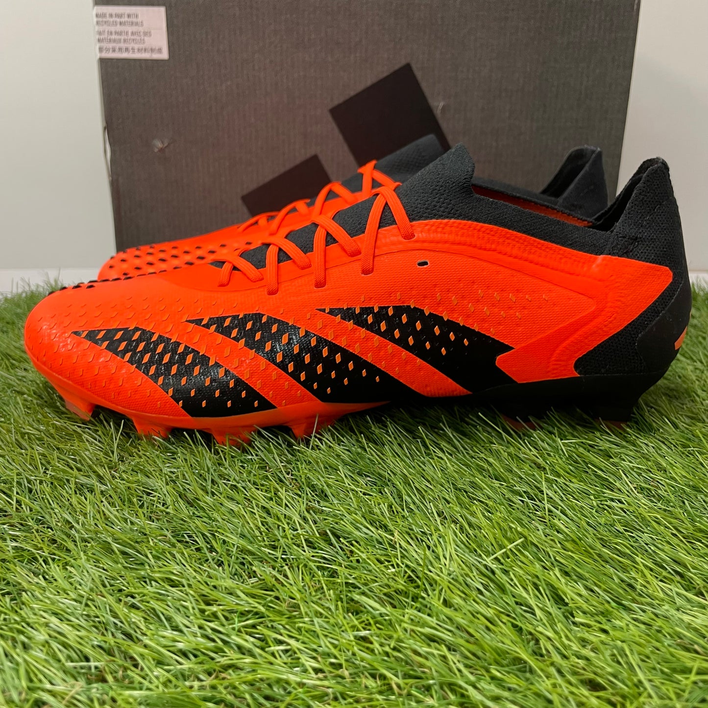 Predator Accuracy.1 L AG ローカットプレデター アキュラシー GW7071