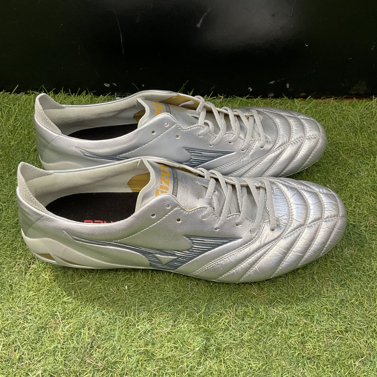 【箱無し】ミズノ モレリアネオ4 ELITE Mizuno Morelia Neo 4 ELITE P1GA253204