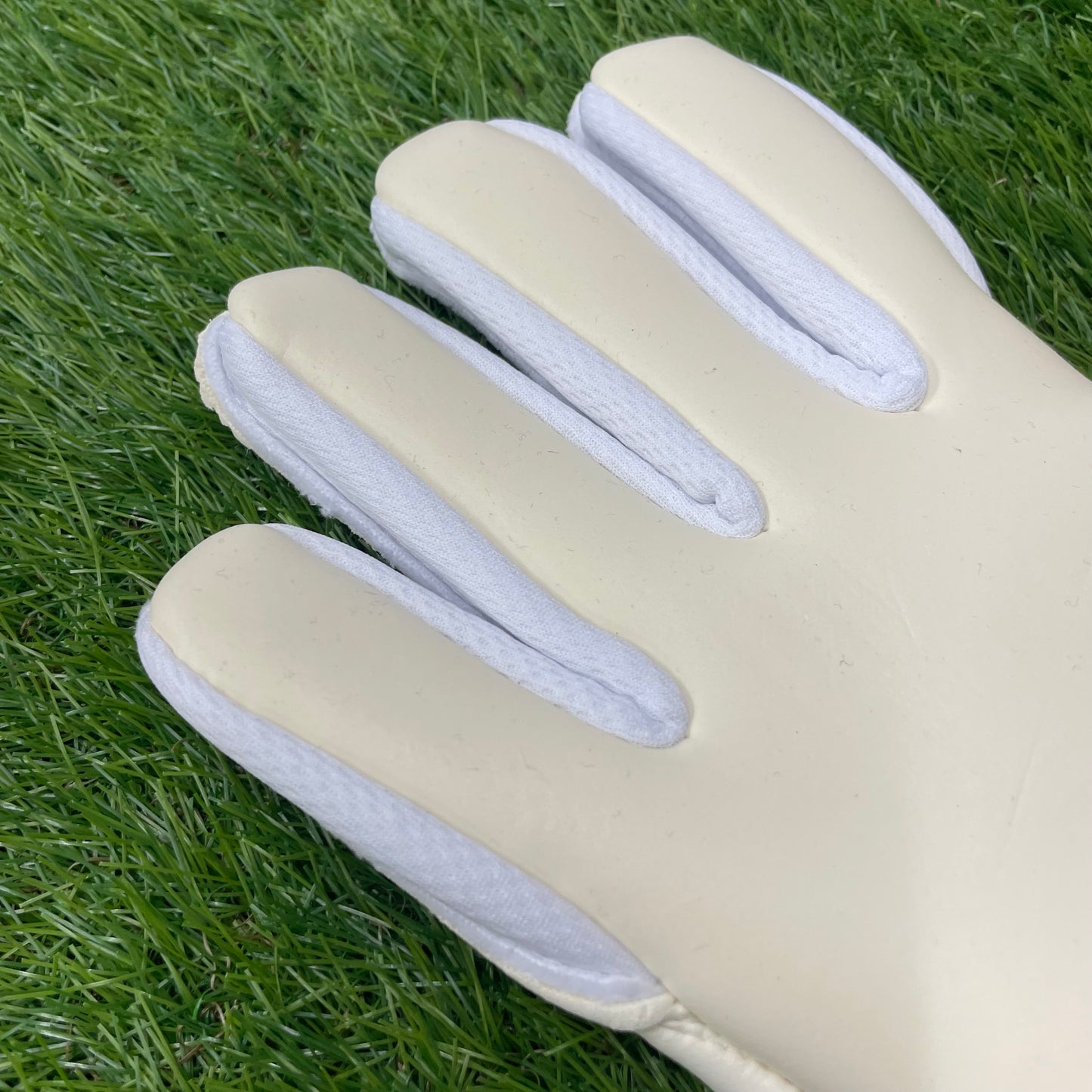 RWLK キーパーグローブ(L3-4)