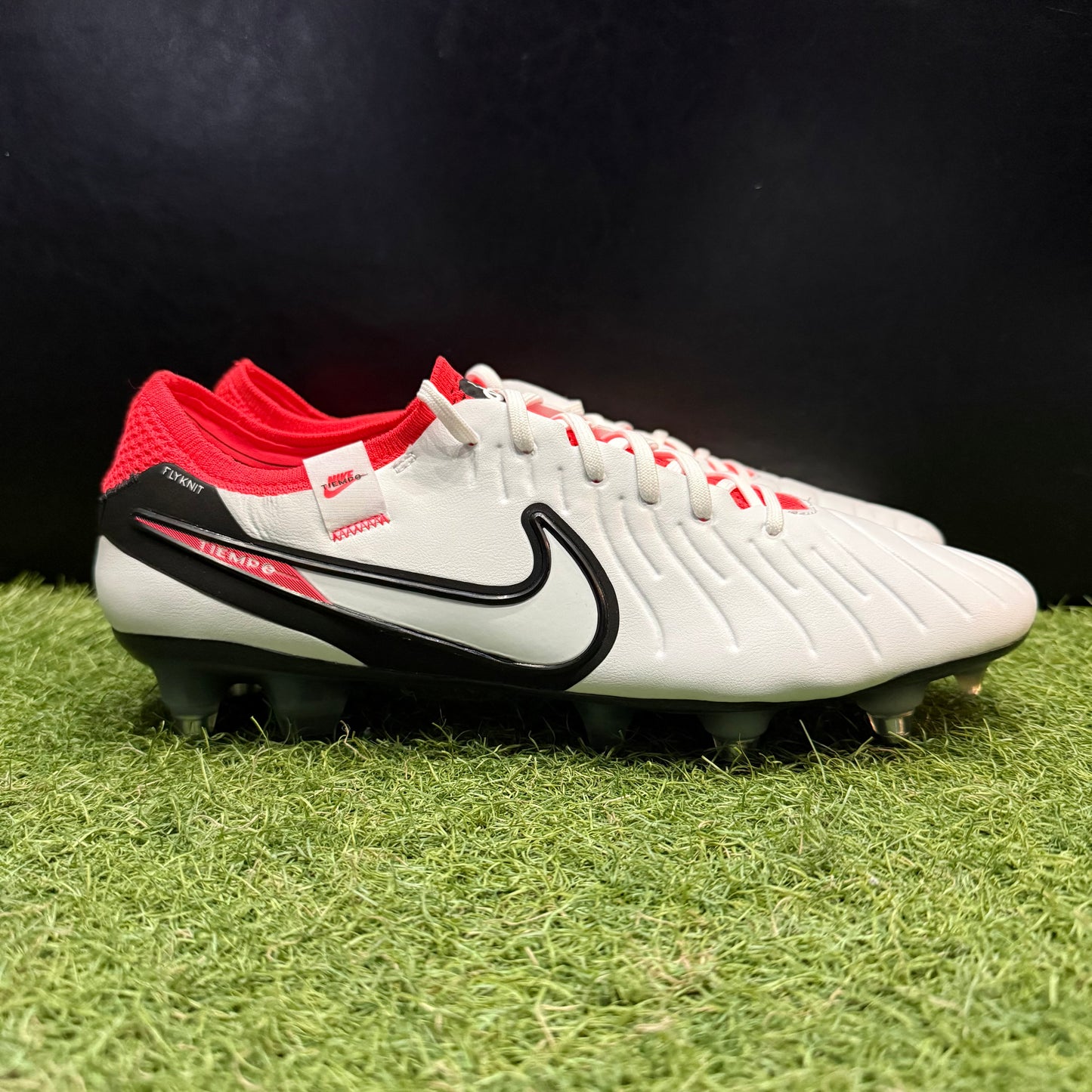 ティエンポ レジェンド10 エリート SG-PRO AC FN7277 100