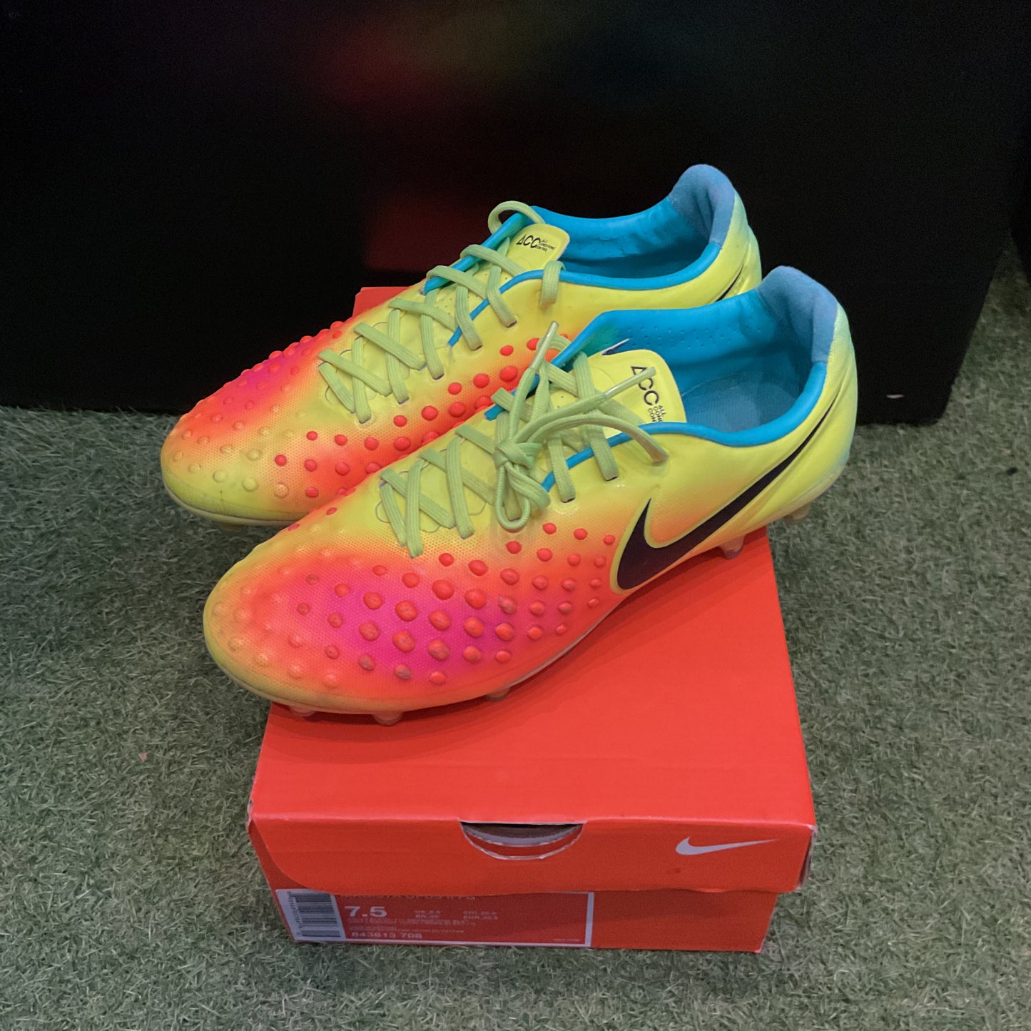 25.5 cm Used Goods中古スパイクMagista Opus 2 FG
