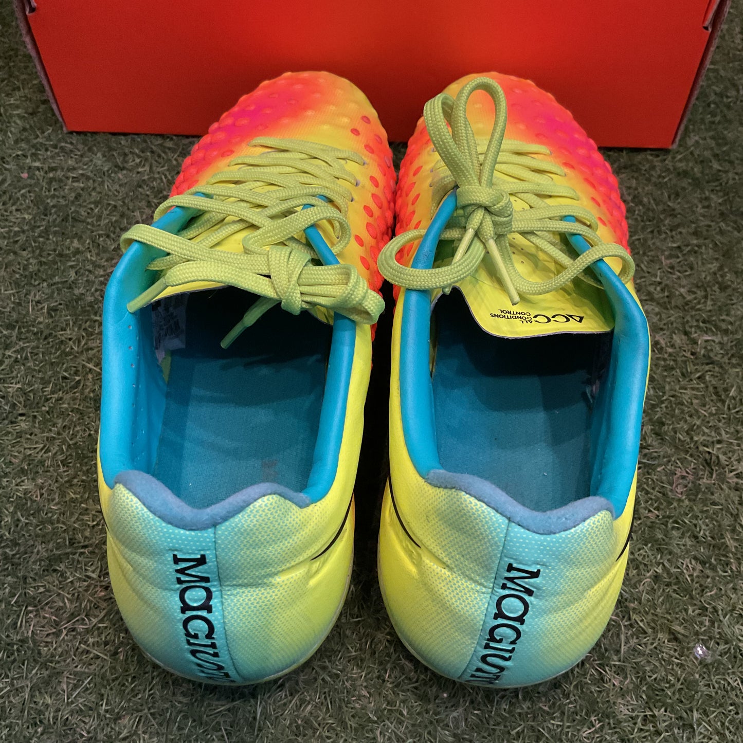 25.5 cm Used Goods中古スパイクMagista Opus 2 FG