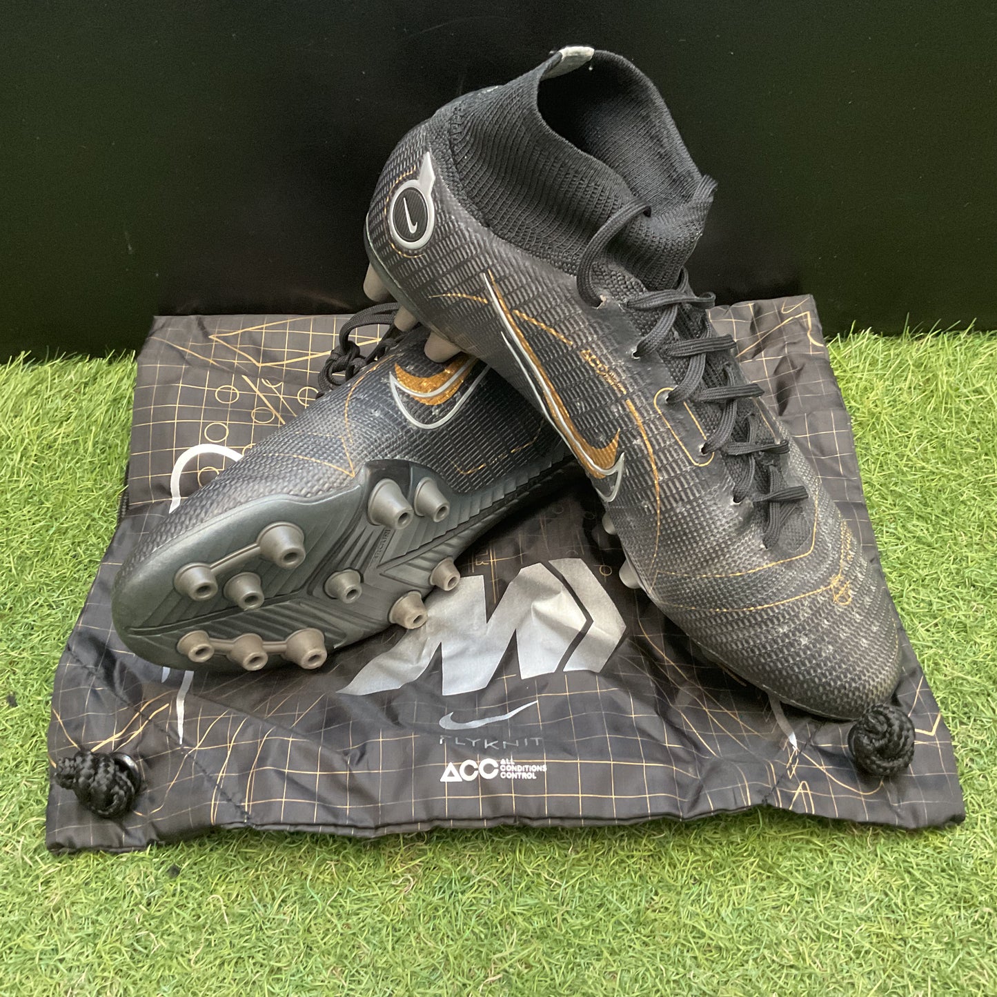 【B】26.0 Used Goods中古スパイク Superfly 8 AG スーパーフライ 8