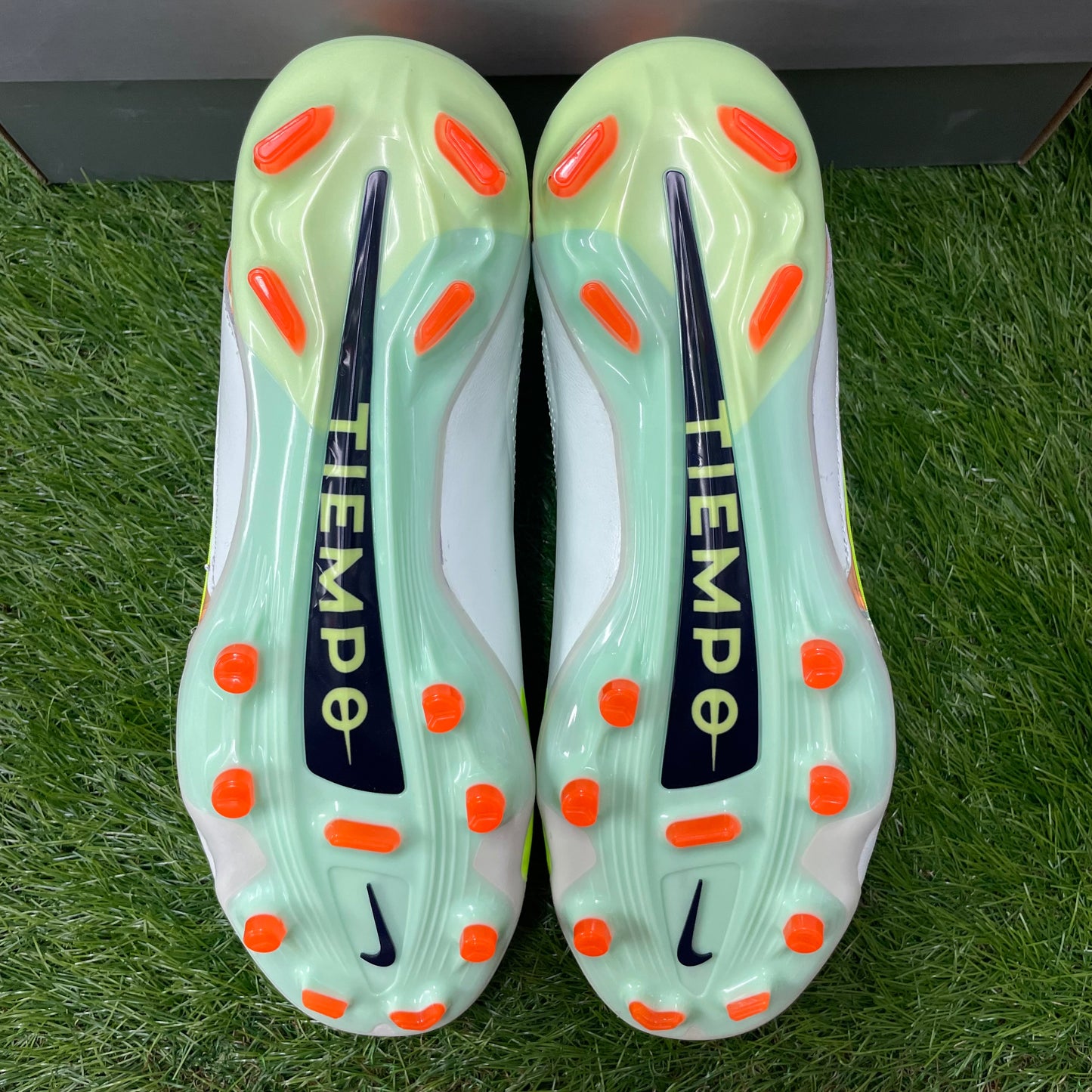 日本未発売 ティエンポレジェンド 9 FG CZ8482 343