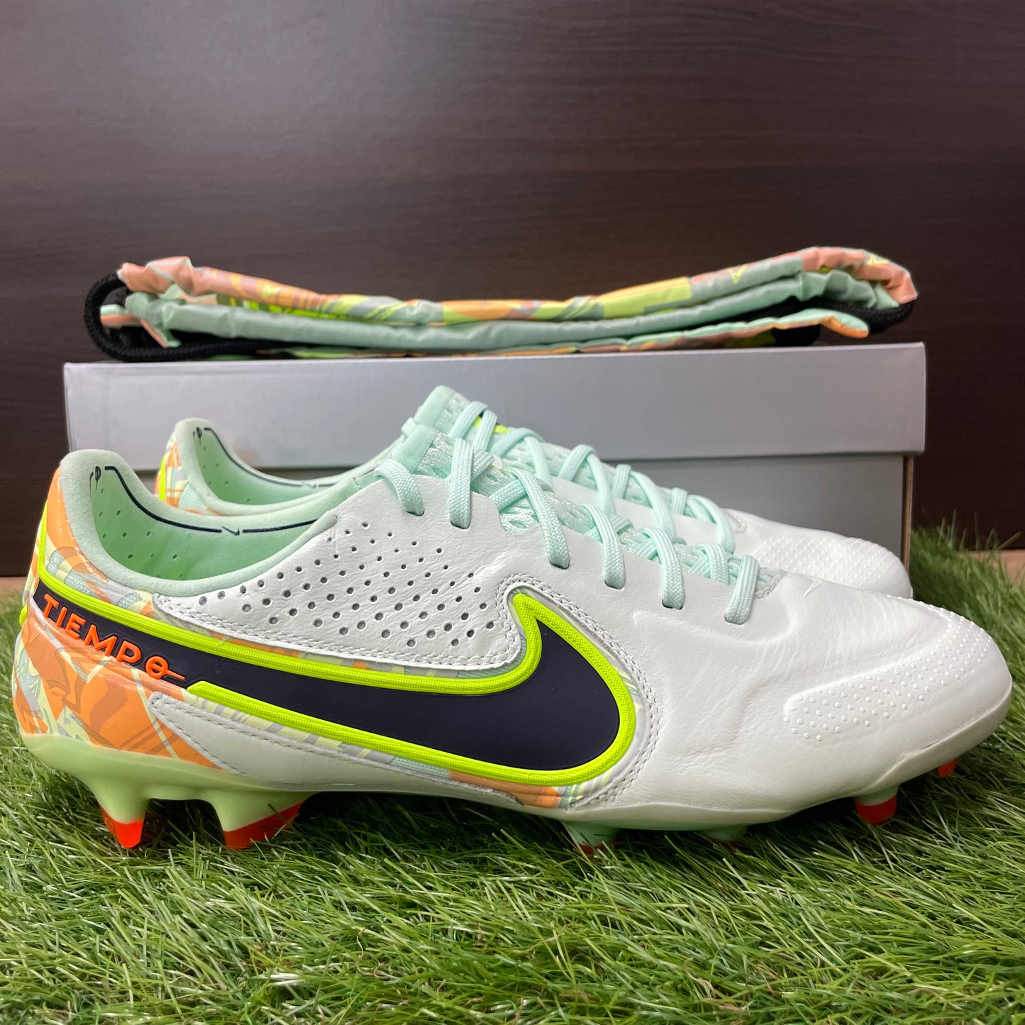 日本未発売 ティエンポレジェンド 9 FG CZ8482 343