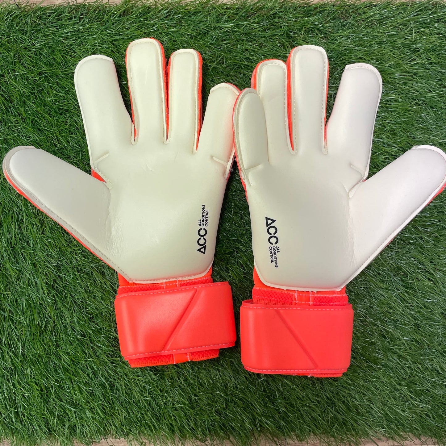 日本未発売 ヴェイパーグリップ３HQ0304 830 Vapor Grip 3