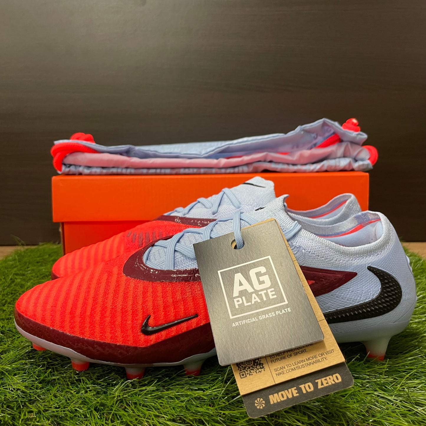 ファントム 6 LOW ELITE AG-PRO HQ2335 400