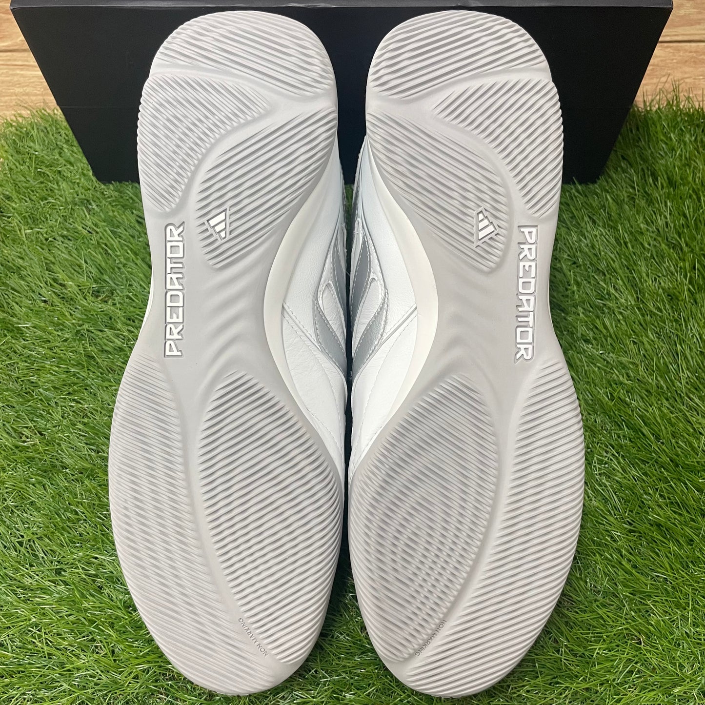 Predator PRECISION STREET JQ4224 プレデター プレシジョン