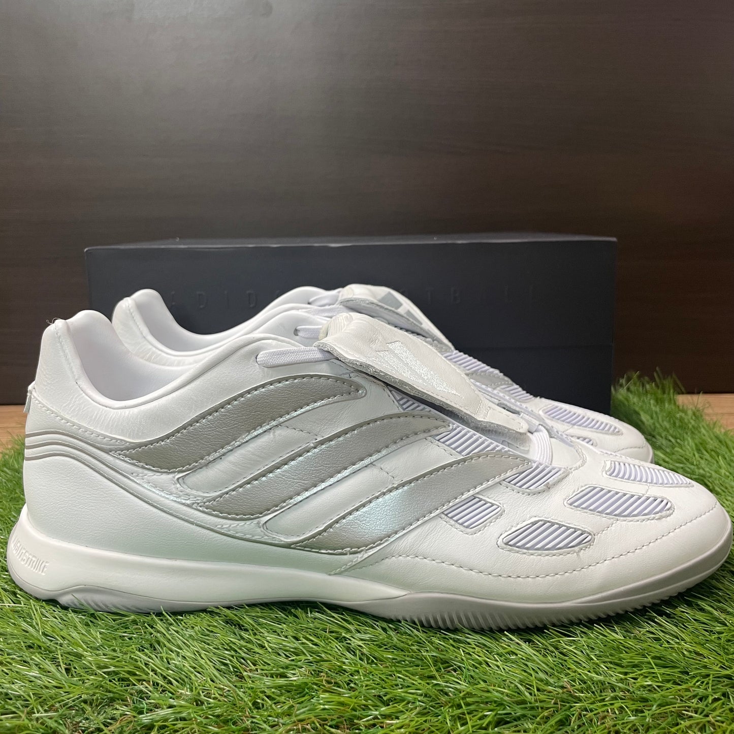 Predator PRECISION STREET JQ4224 プレデター プレシジョン