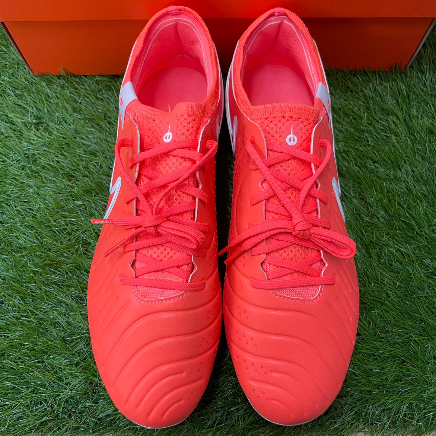 ティエンポレジェンド 10 エリート SG-PRO P HF4373 800 Tiempo legend Elite SG-PRO P