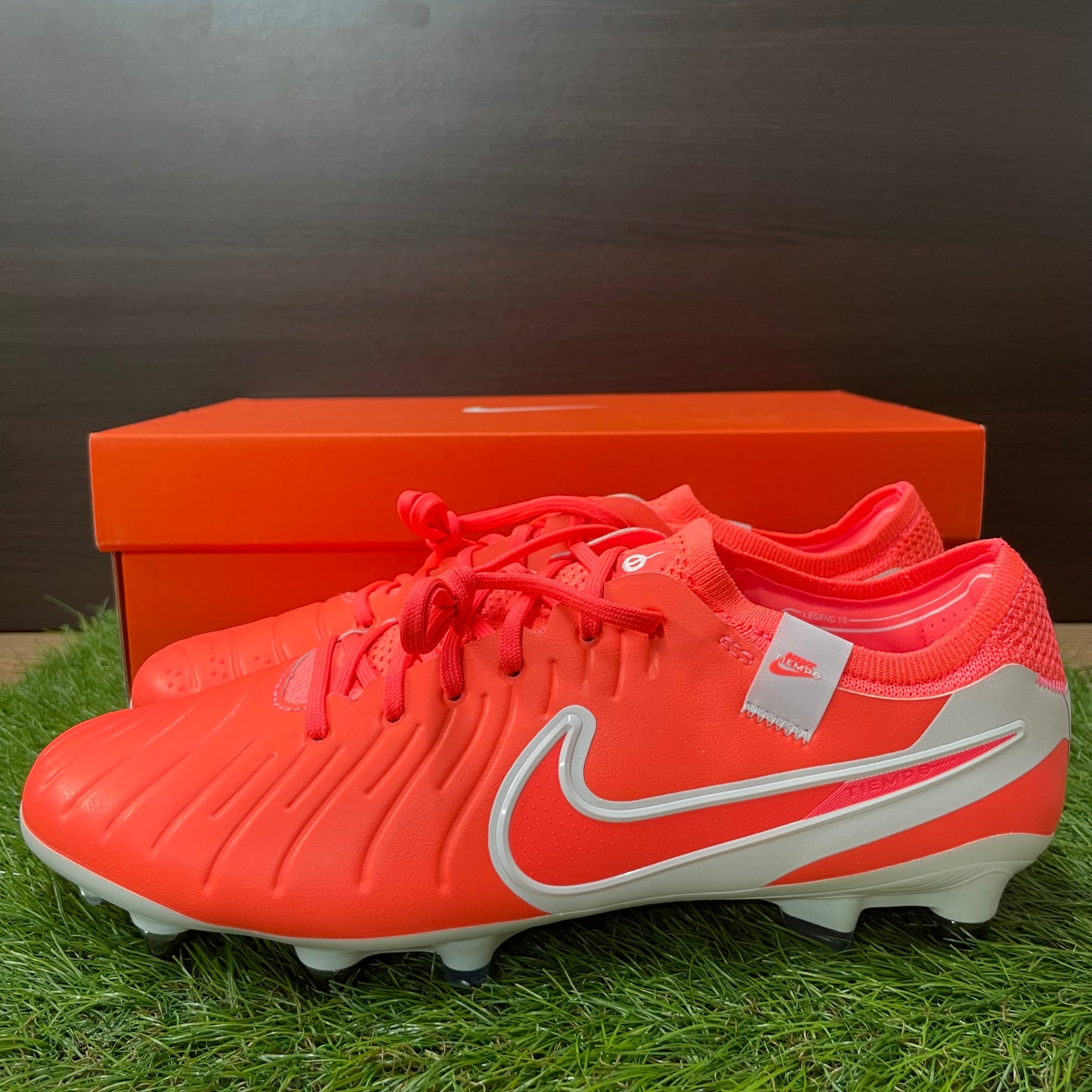 ティエンポレジェンド 10 エリート SG-PRO P HF4373 800 Tiempo legend Elite SG-PRO P