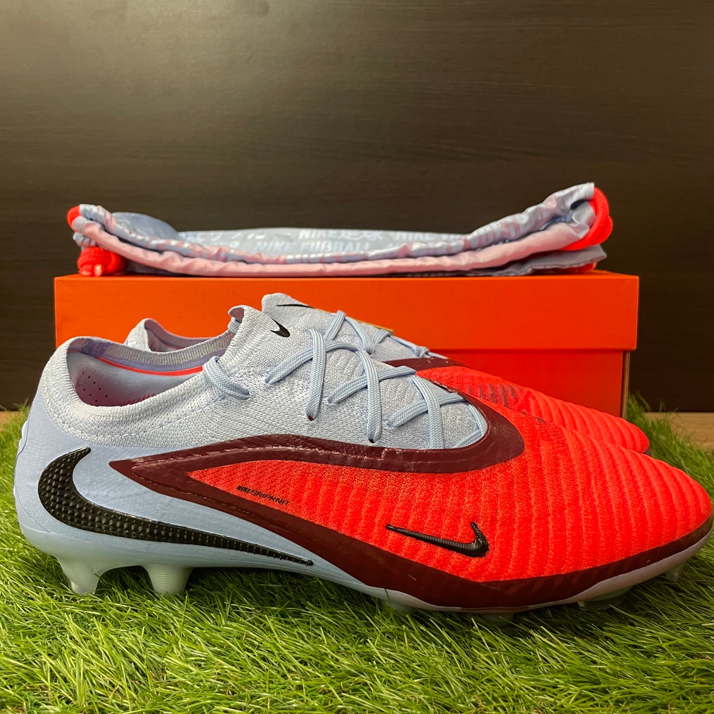 ファントム 6 LOW ELITE FG HJ2146 400