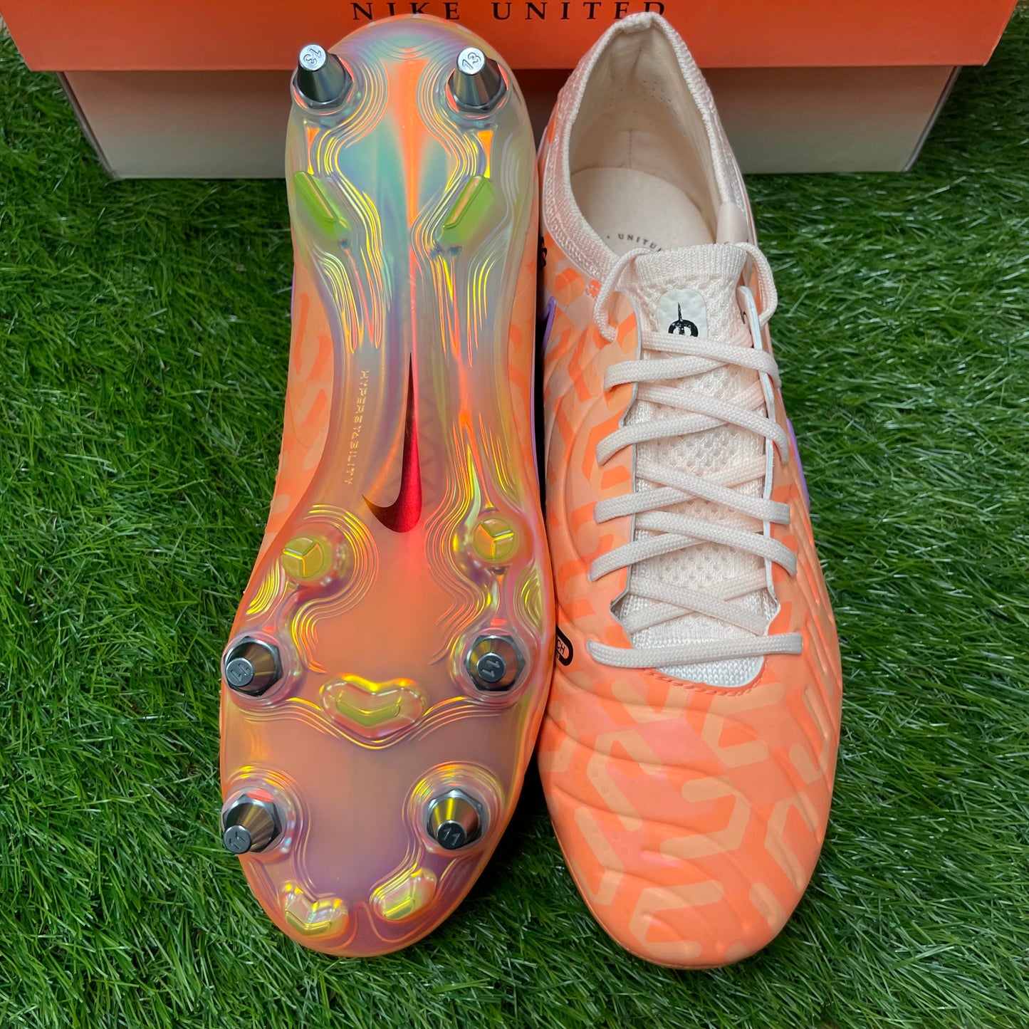 ティエンポレジェンド 10 エリート NU SG-PRO P FQ6430 800 Tiempo legend Elite SG-PRO P