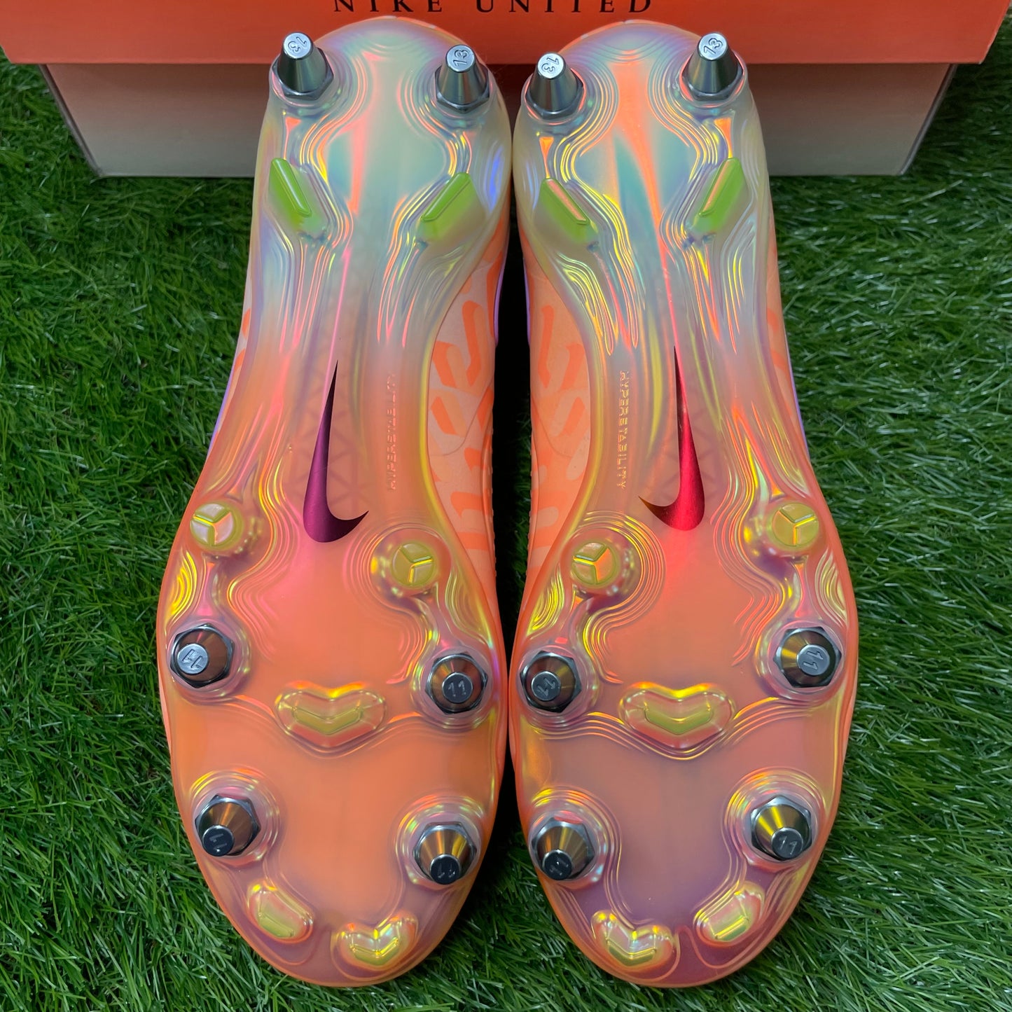 ティエンポレジェンド 10 エリート NU SG-PRO P FQ6430 800 Tiempo legend Elite SG-PRO P