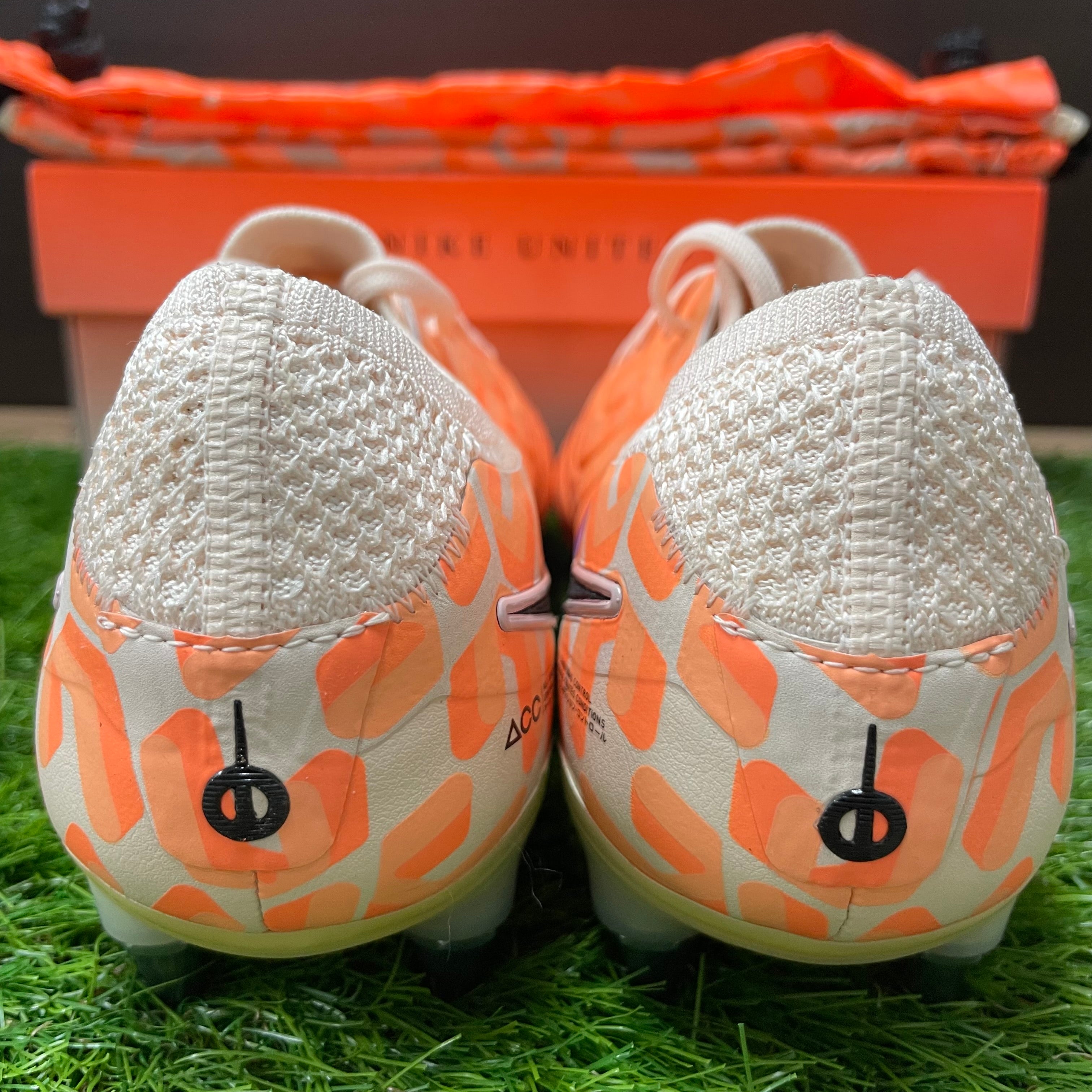 ティエンポレジェンド 10 エリート NU SG-PRO P FQ6430 800 Tiempo