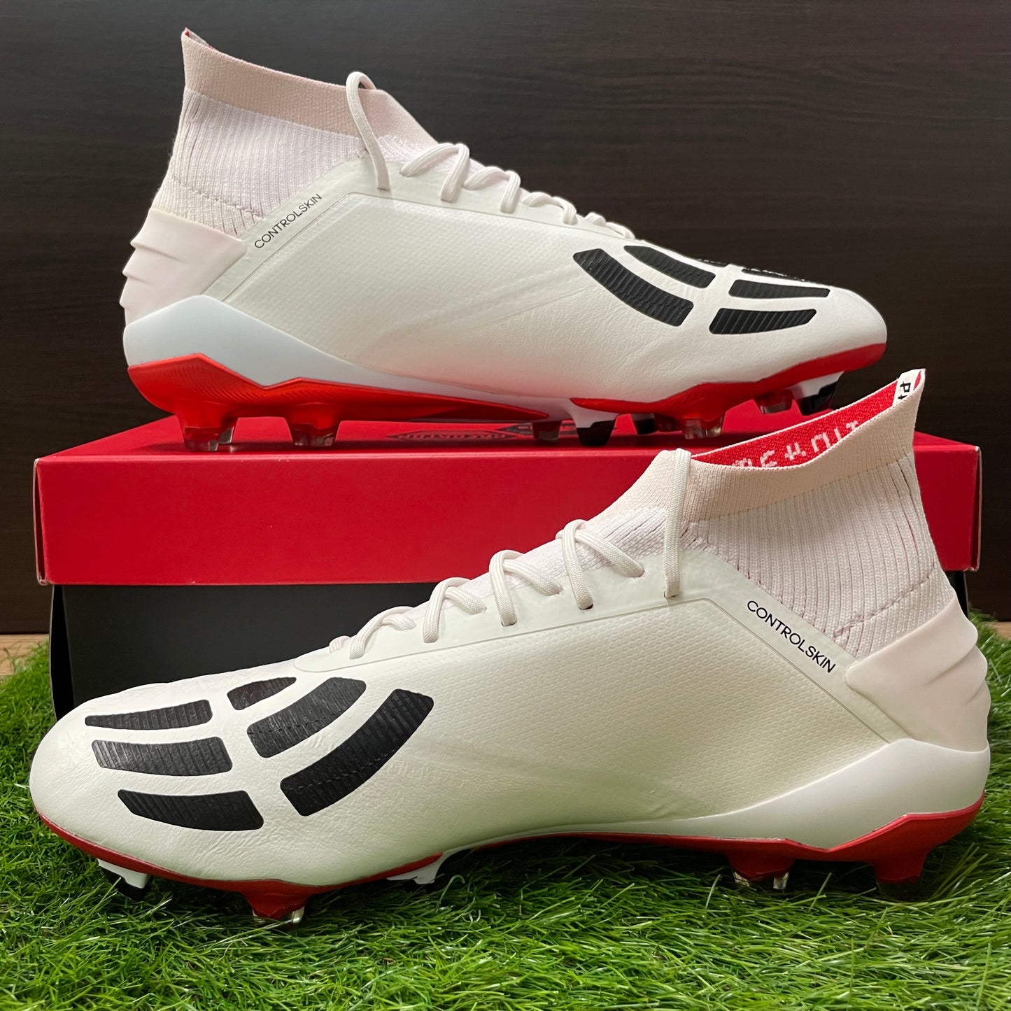 プレデター19.1 FG 25Y EE7864