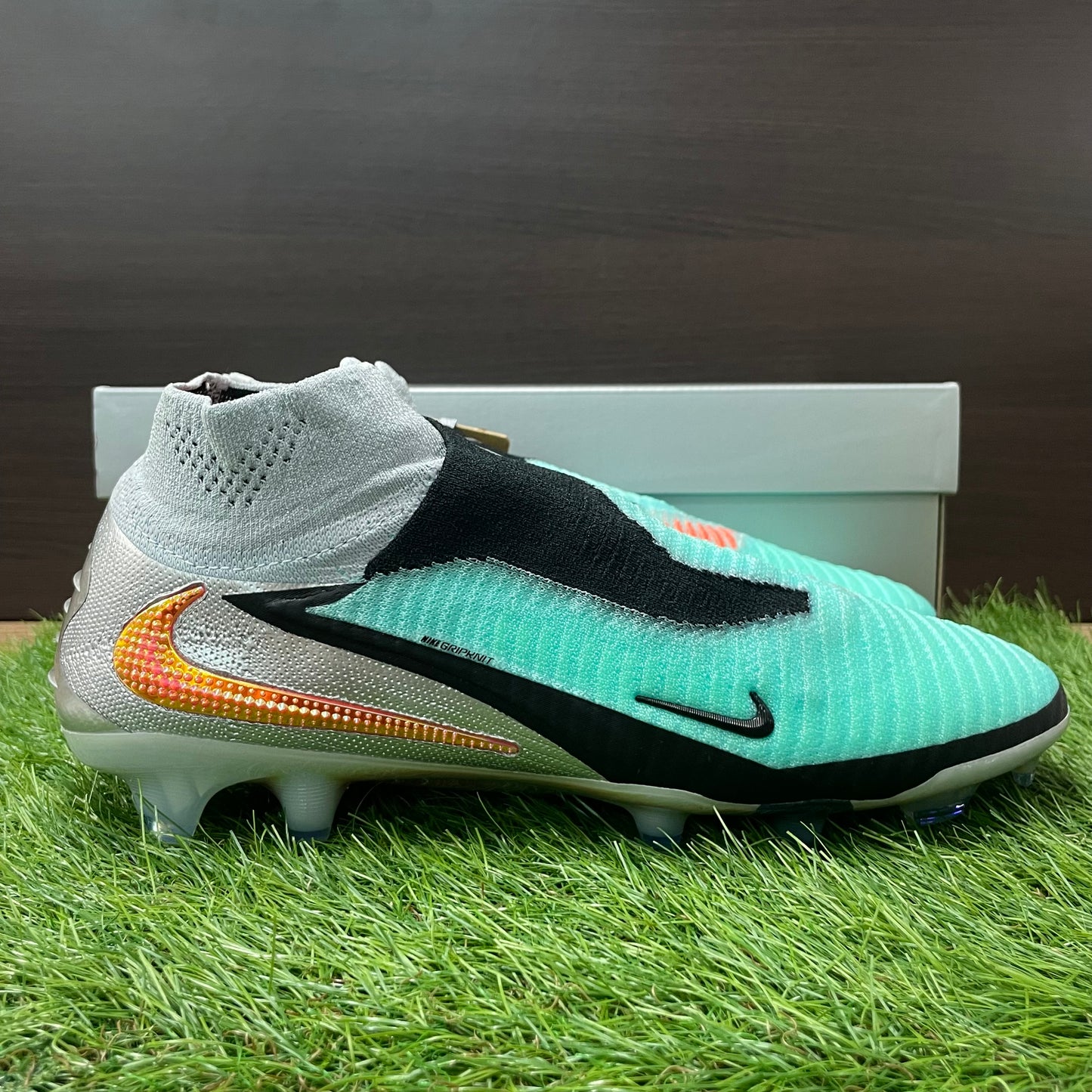 ファントム6 HIGH ELITE LE FG IH3735 001