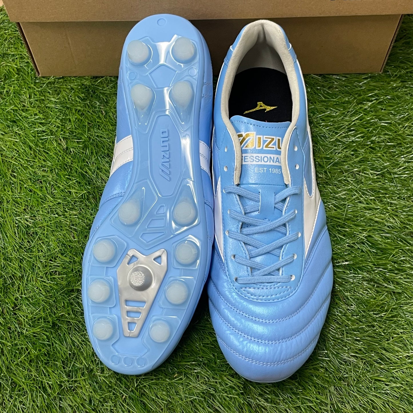 日本未発売 モレリア2 ELITE P1GA260425 Unit Sky Pack