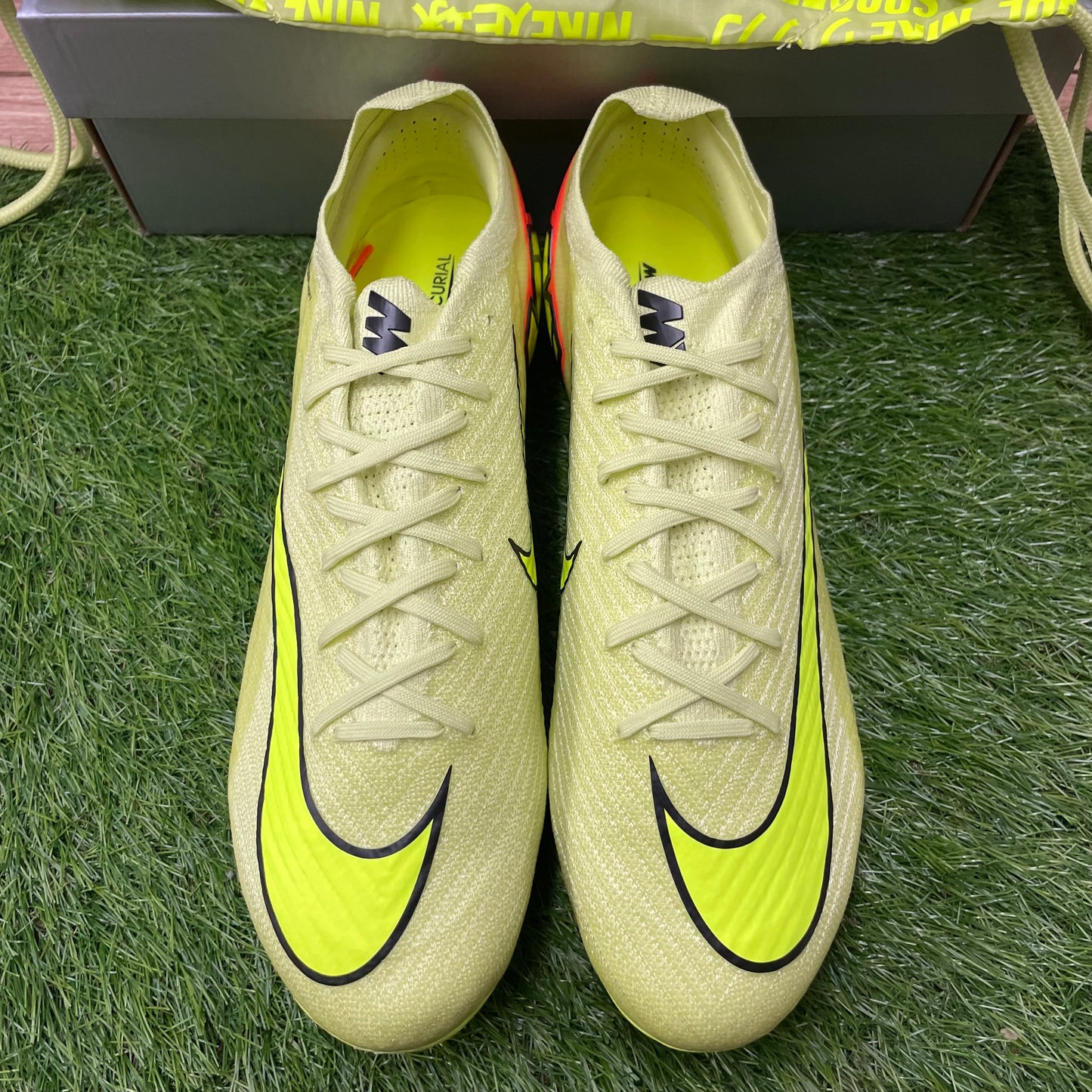 Mercurial VAPOR 16 ELITE SG-PRO FQ8688 300 ズームヴェイパー16エリート