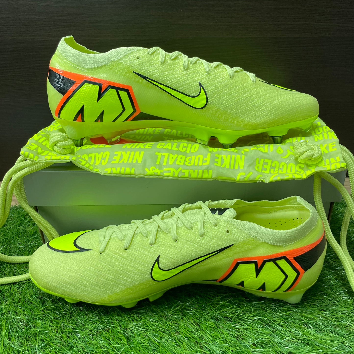 Mercurial VAPOR 16 ELITE SG-PRO FQ8688 300 ズームヴェイパー16エリート