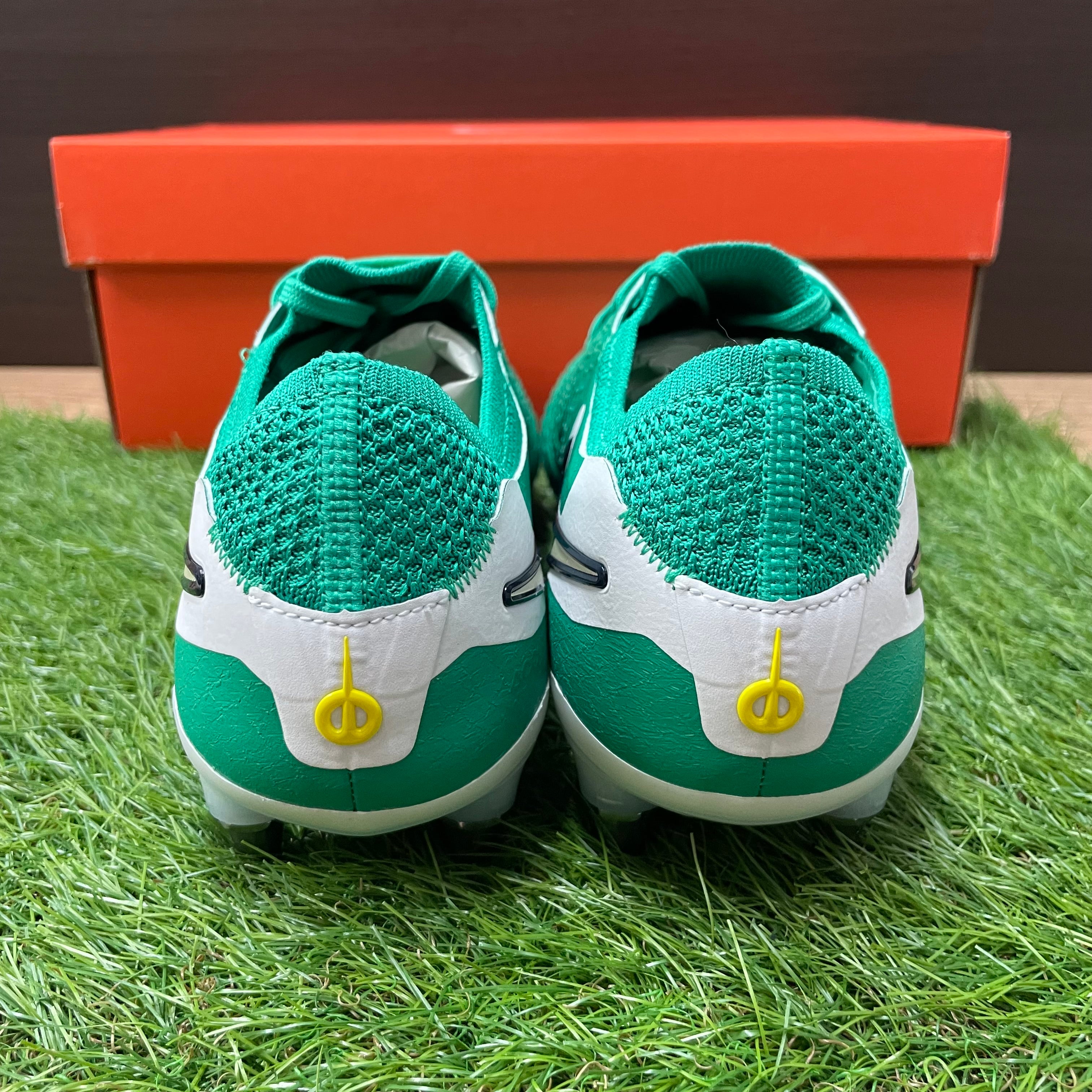 Tiempo LEGEND 10 ELITE SG-PRO LV8 P HV3771 300 – 俺の足 サッカー