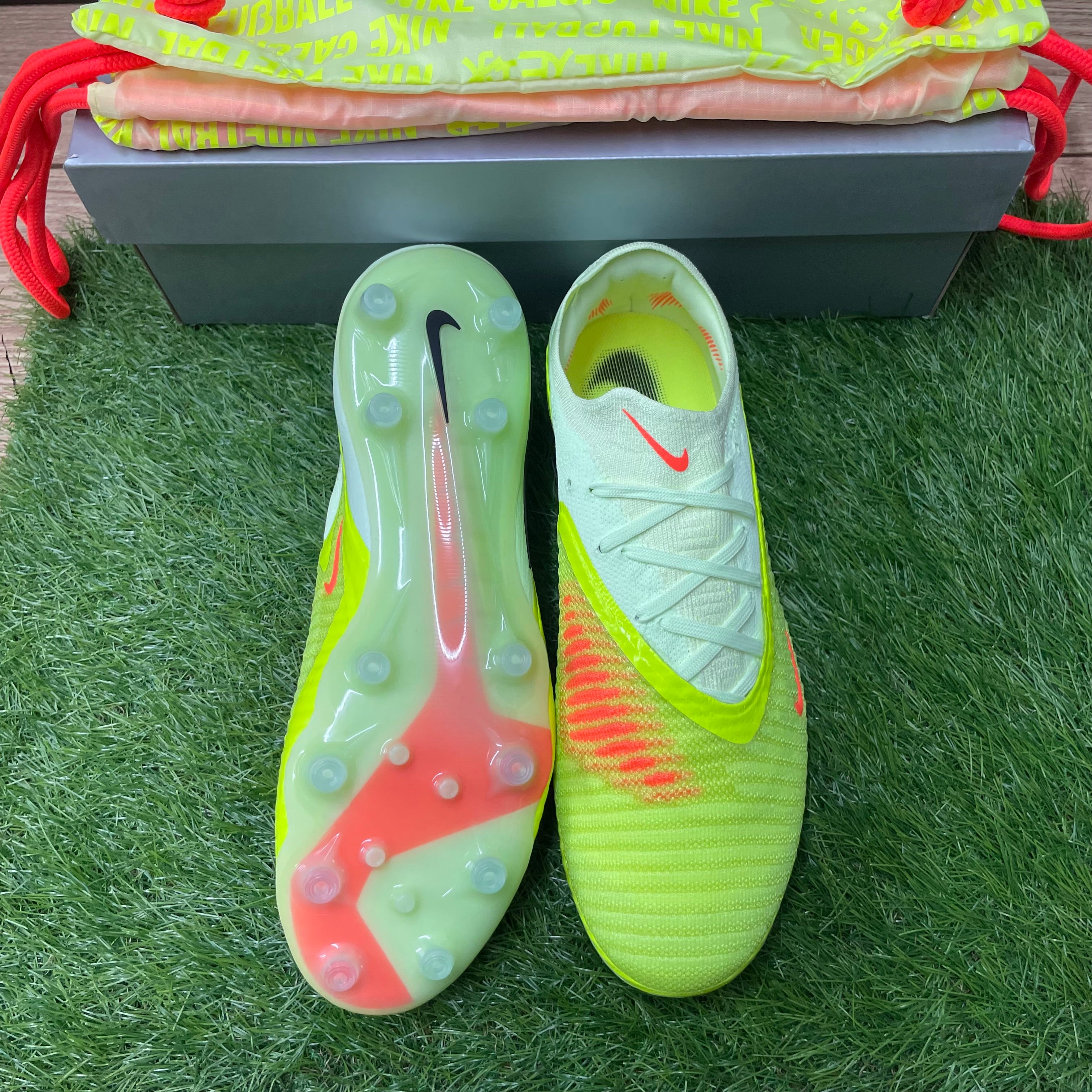 サッカースパイク – Page 3 – 俺の足 サッカー用品セレクトショップ