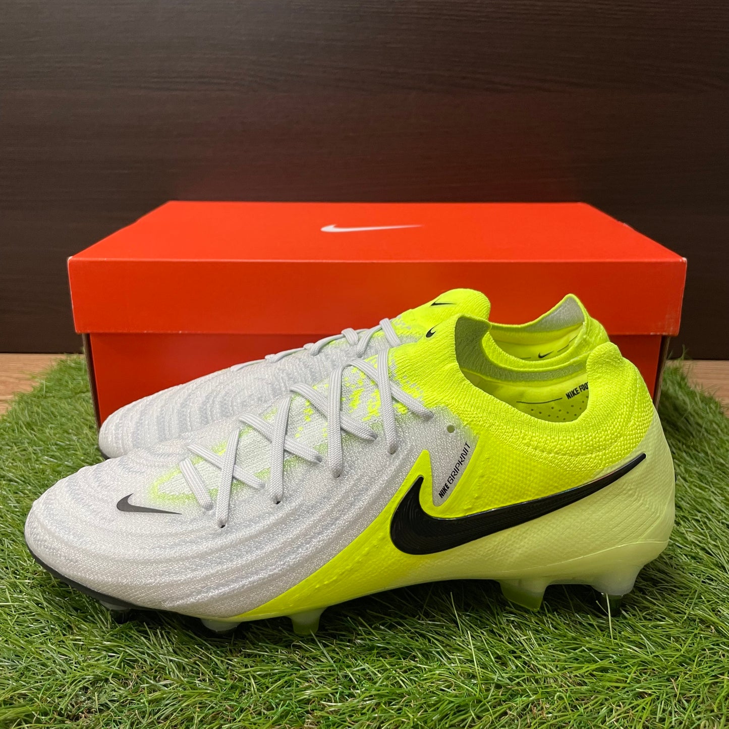 ファントムGX 2 エリート SG-PRO P FQ9034 003