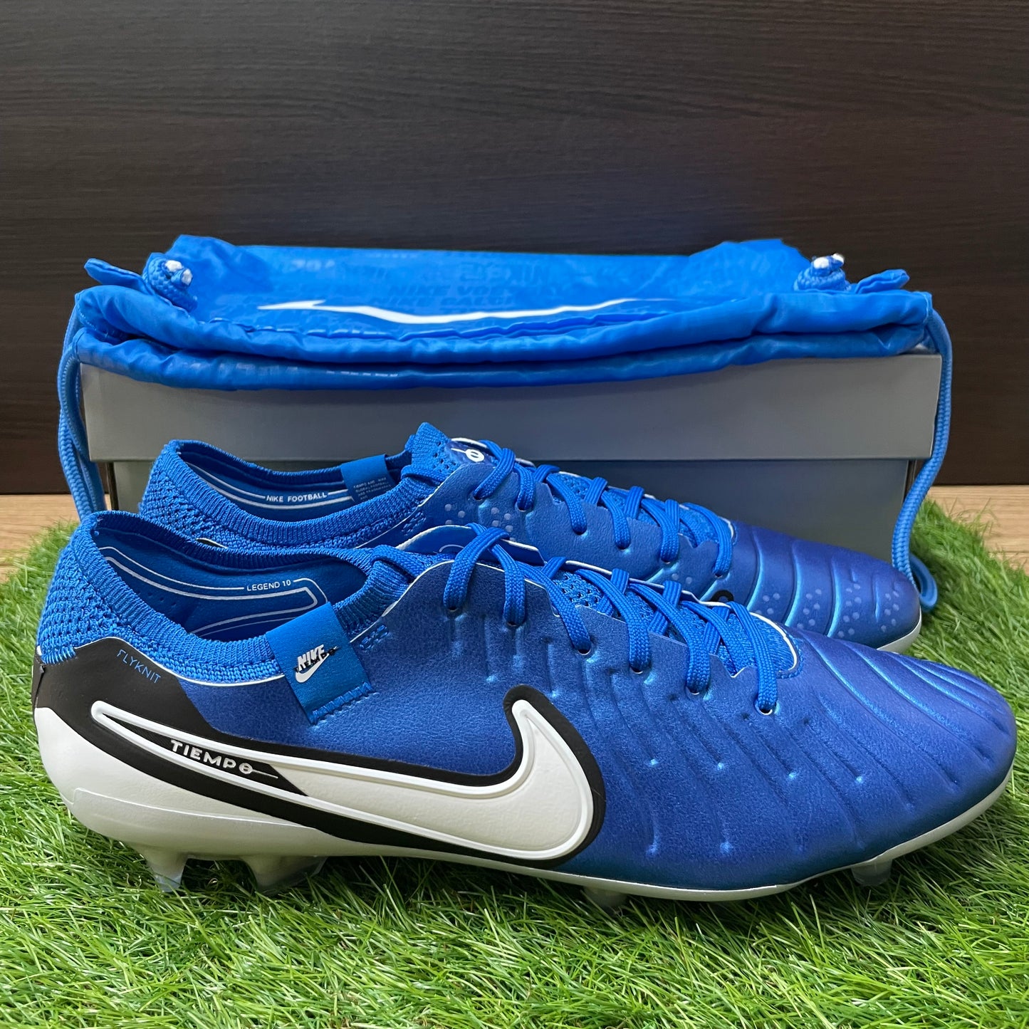 ティエンポレジェンド10 ELITE FG  DV4328 400