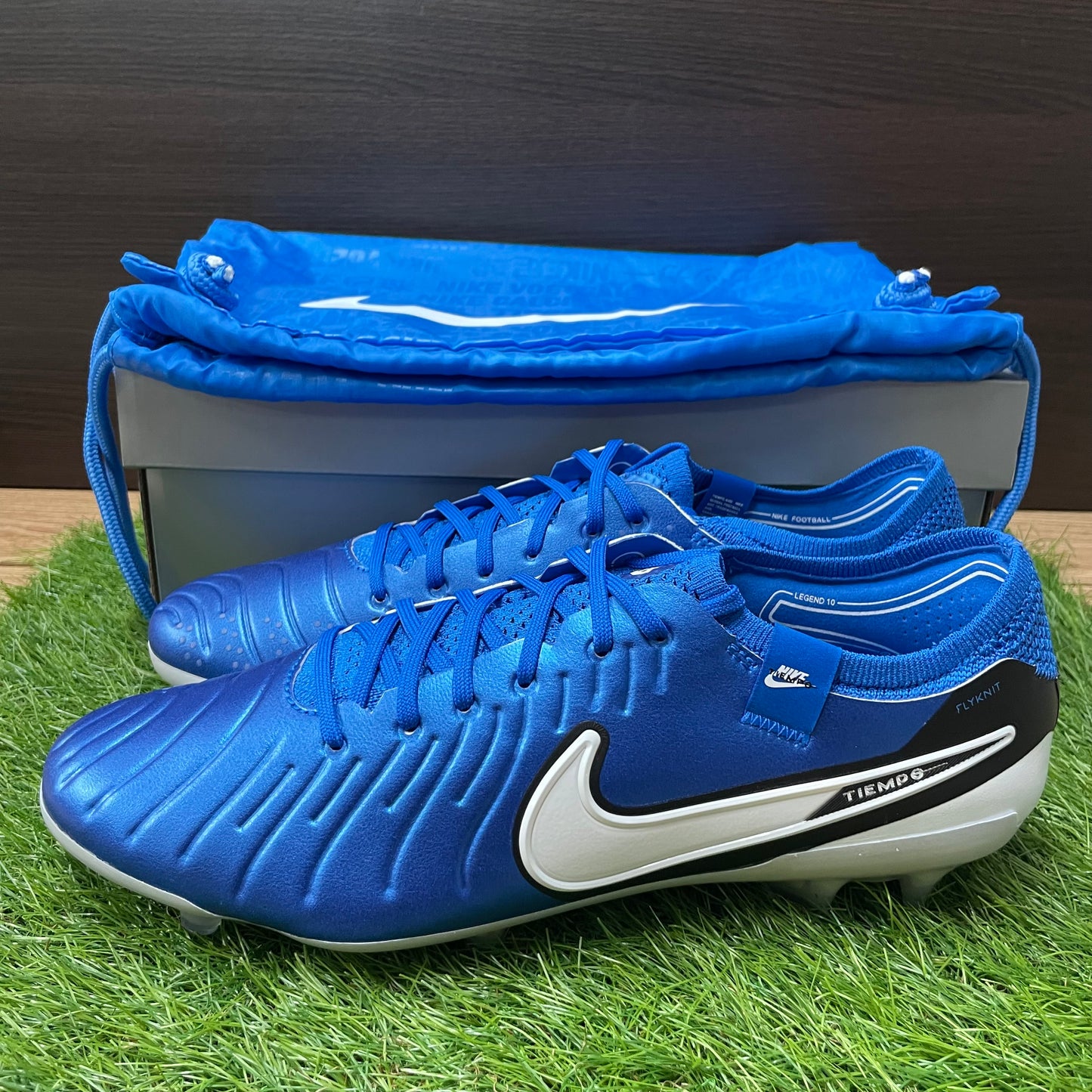 ティエンポレジェンド10 ELITE FG  DV4328 400