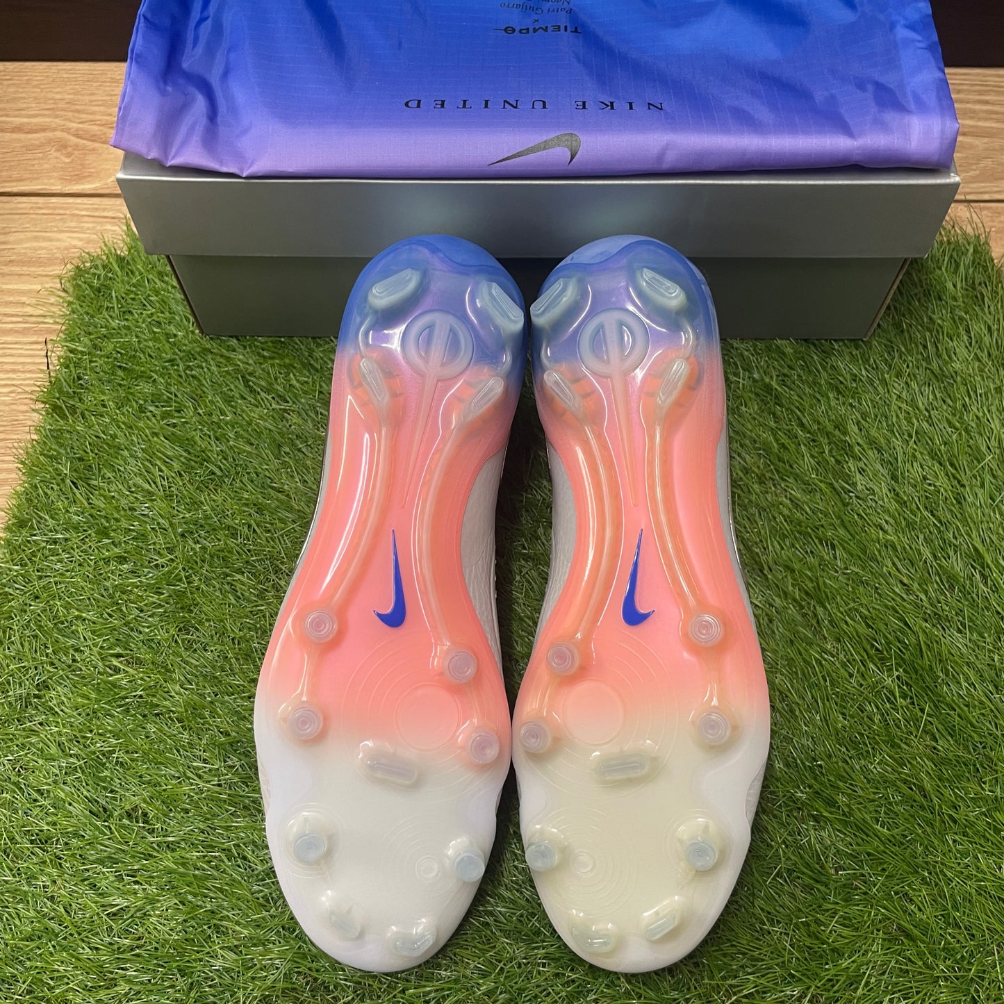 ティエンポレジェンド10 ELITE FG NU2 IB2467 001